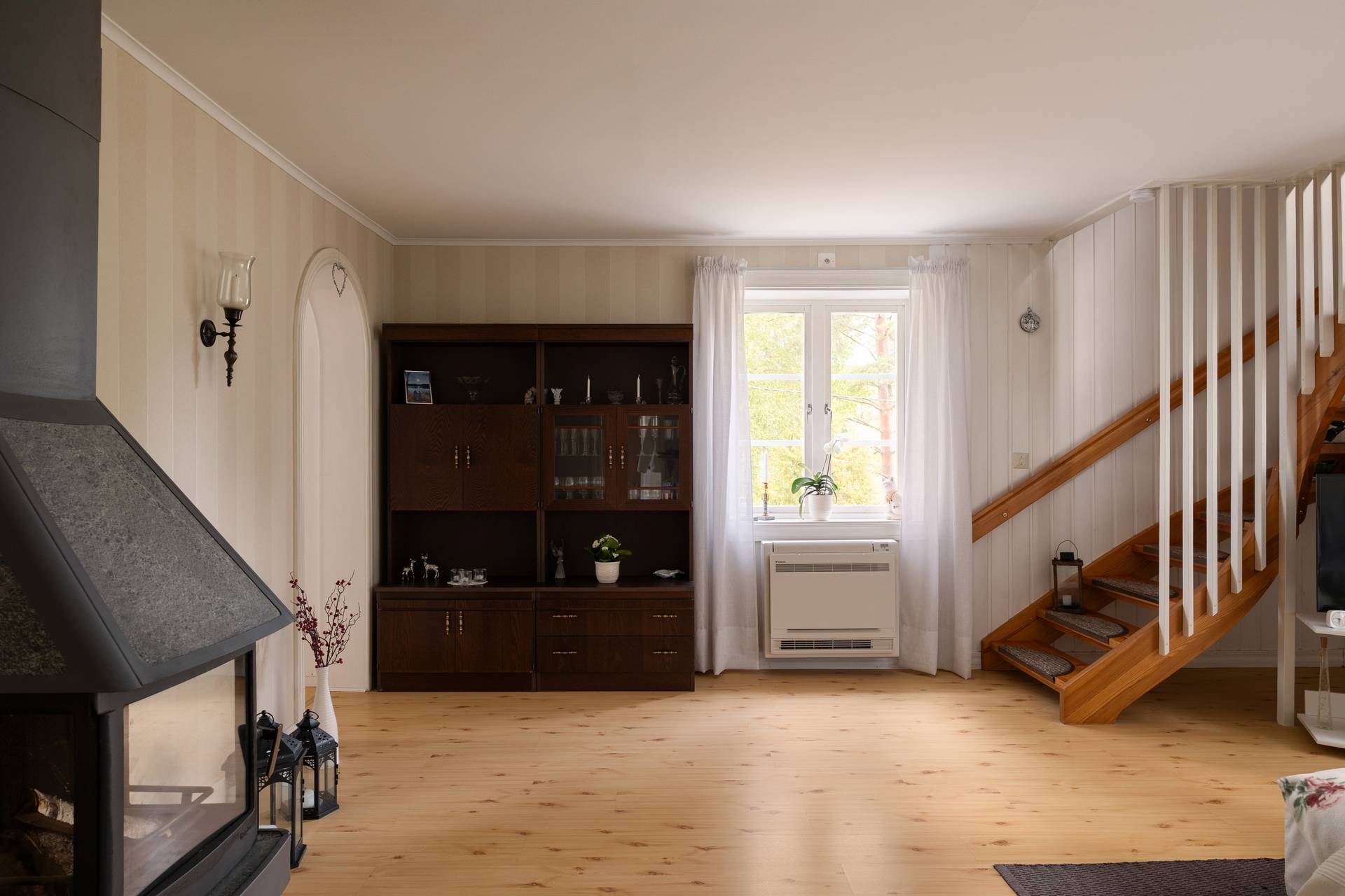 5 rum Gård/skog på Mellringe gård 1 Läggesta/Hedlandet Mariefred Strängnäs kommun - bild 33
