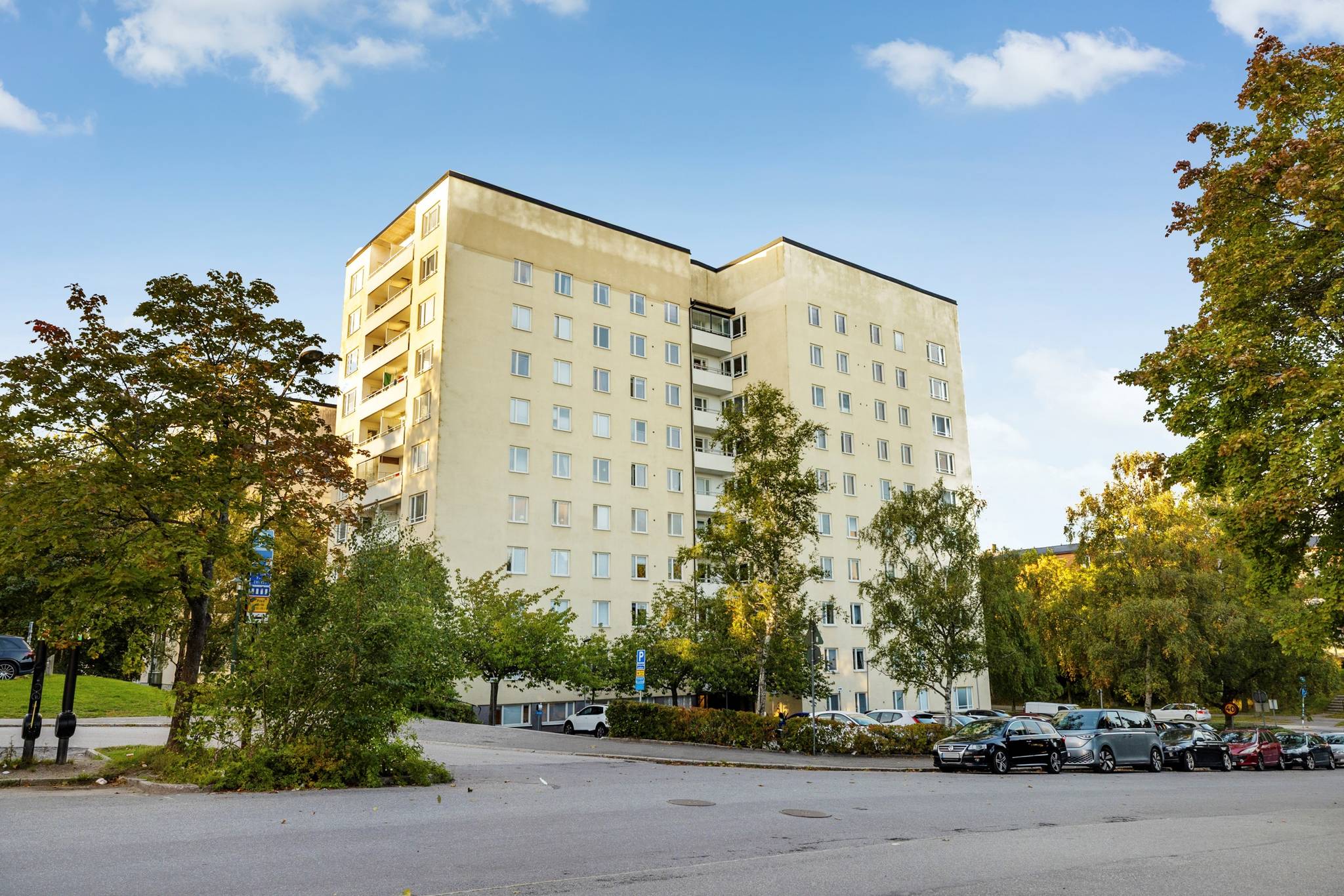 4 rum lägenhet på Larsbodavägen 80 Farsta, Stockholms kommun - bild 1