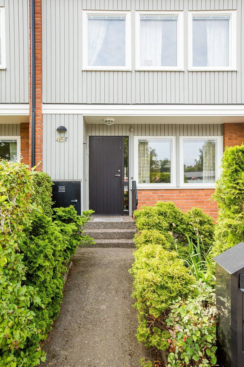 5 rum Par-/kedje-/radhus på Lundenvägen 45 F Lunden Skövde kommun - bild 32