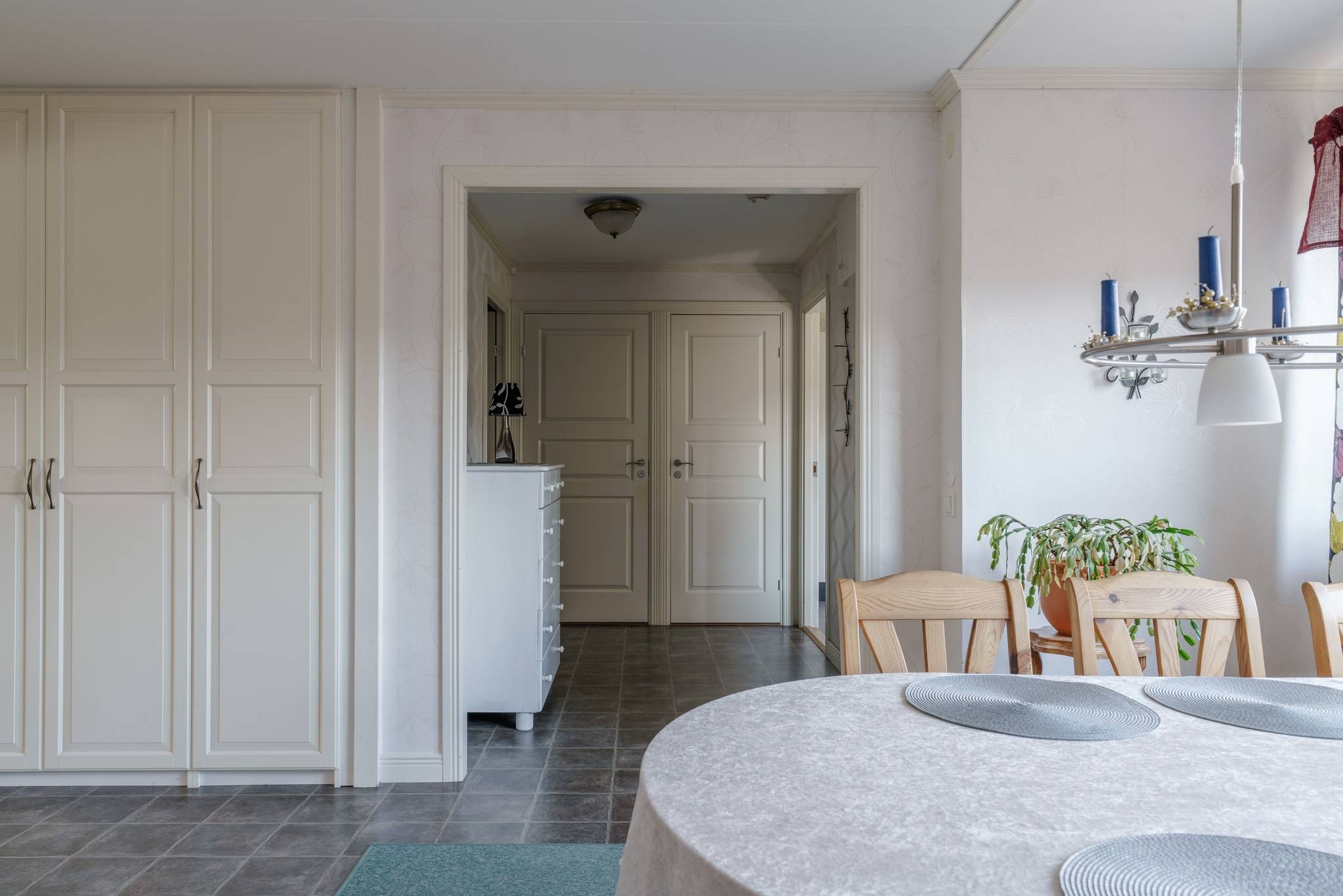 5 rum Radhus på Mässinggatan 6 Södra Björksätra Sandvikens kommun - bild 14