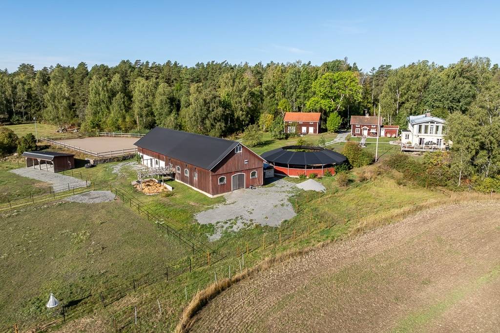 6 rum Gård utan jordbruk på Tillinge-Tibble 22 Enköpings kommun - bild 12