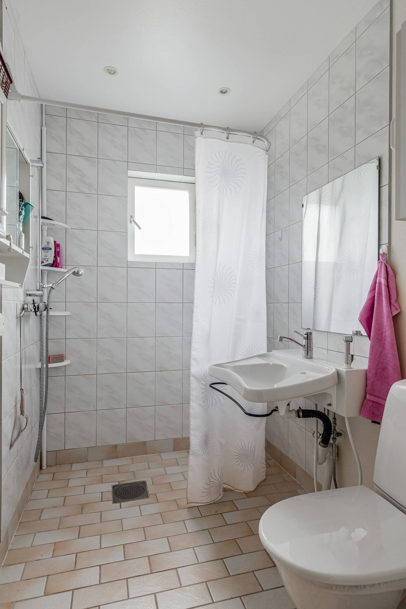 6 rum Villa på Vadaby 19 Vada Vallentuna kommun - bild 15