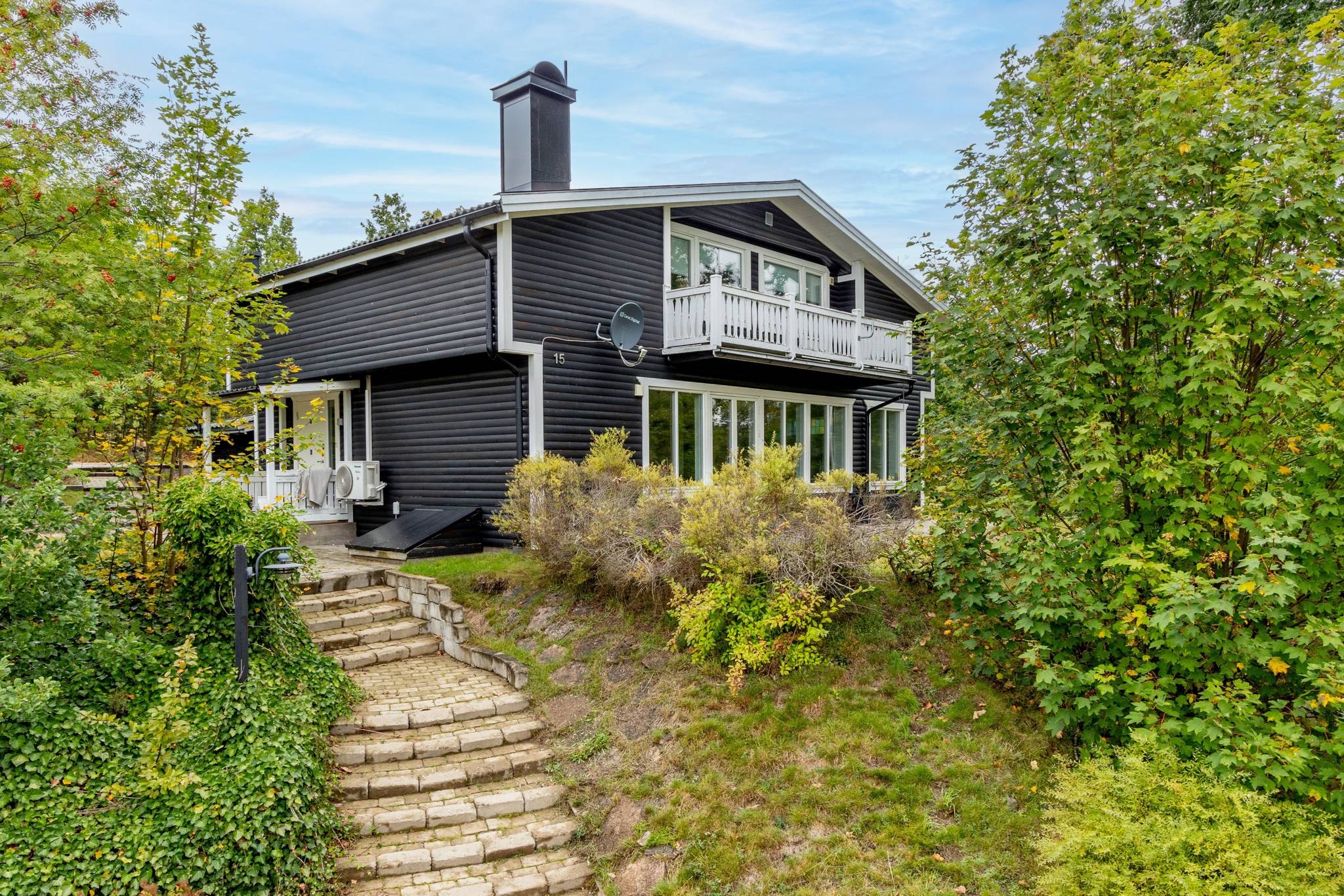 4 rum villa på Furuängsvägen 15 Mörlunda, Hultsfreds kommun - bild 1