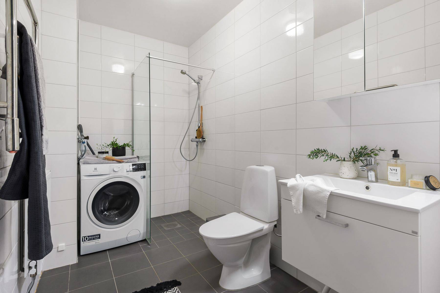 2 rum Lägenhet på Blomsterkungsvägen 116D, 1 tr Hässelby Norra Villastad Stockholms kommun - bild 15