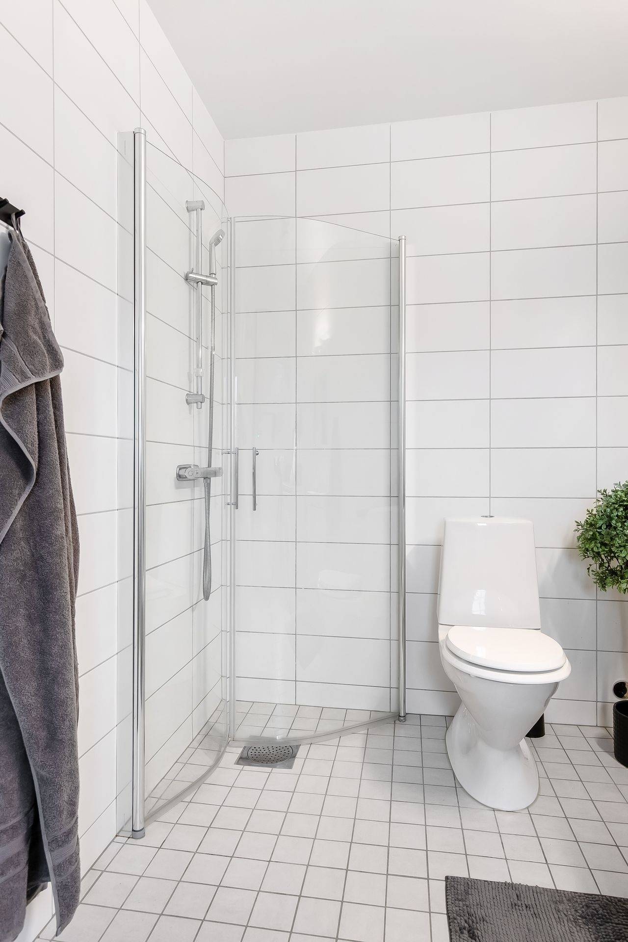 4 rum Lägenhet på Blåhallonvägen 28i Strängnäs Strängnäs kommun - bild 22