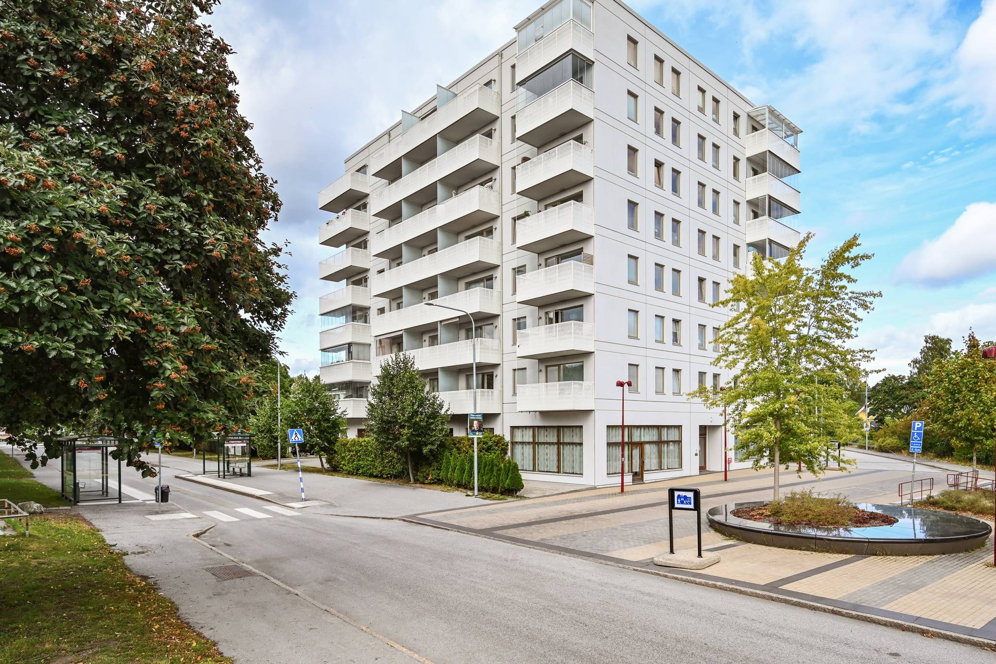 1 rum lägenhet på Trädgårdsvägen 2 Runby, Upplands Väsby kommun - bild 2