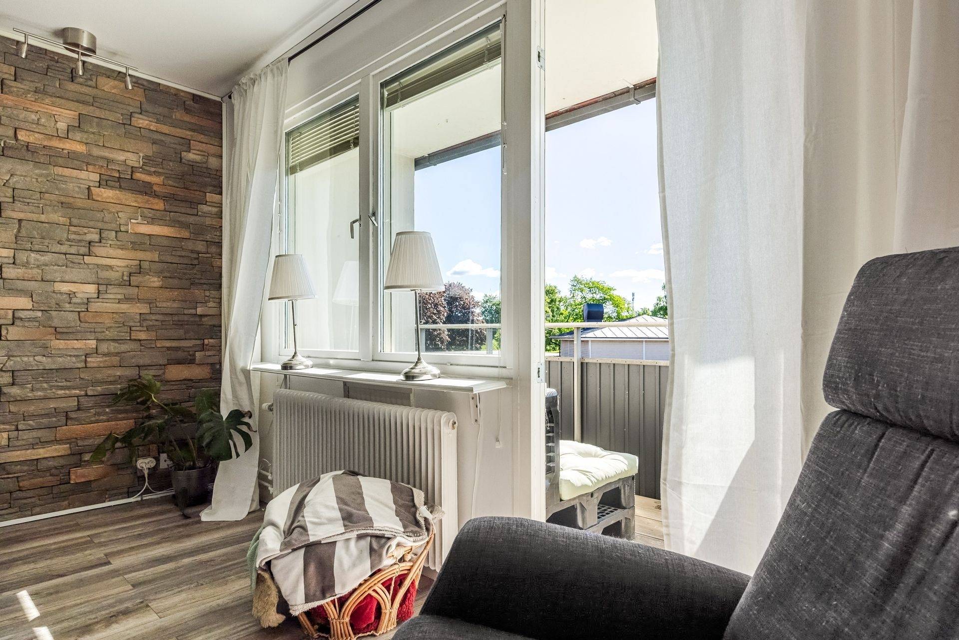 2 rum Lägenhet på Hjelmarsrörsgatan 8C Åttagård Falköpings kommun - bild 4