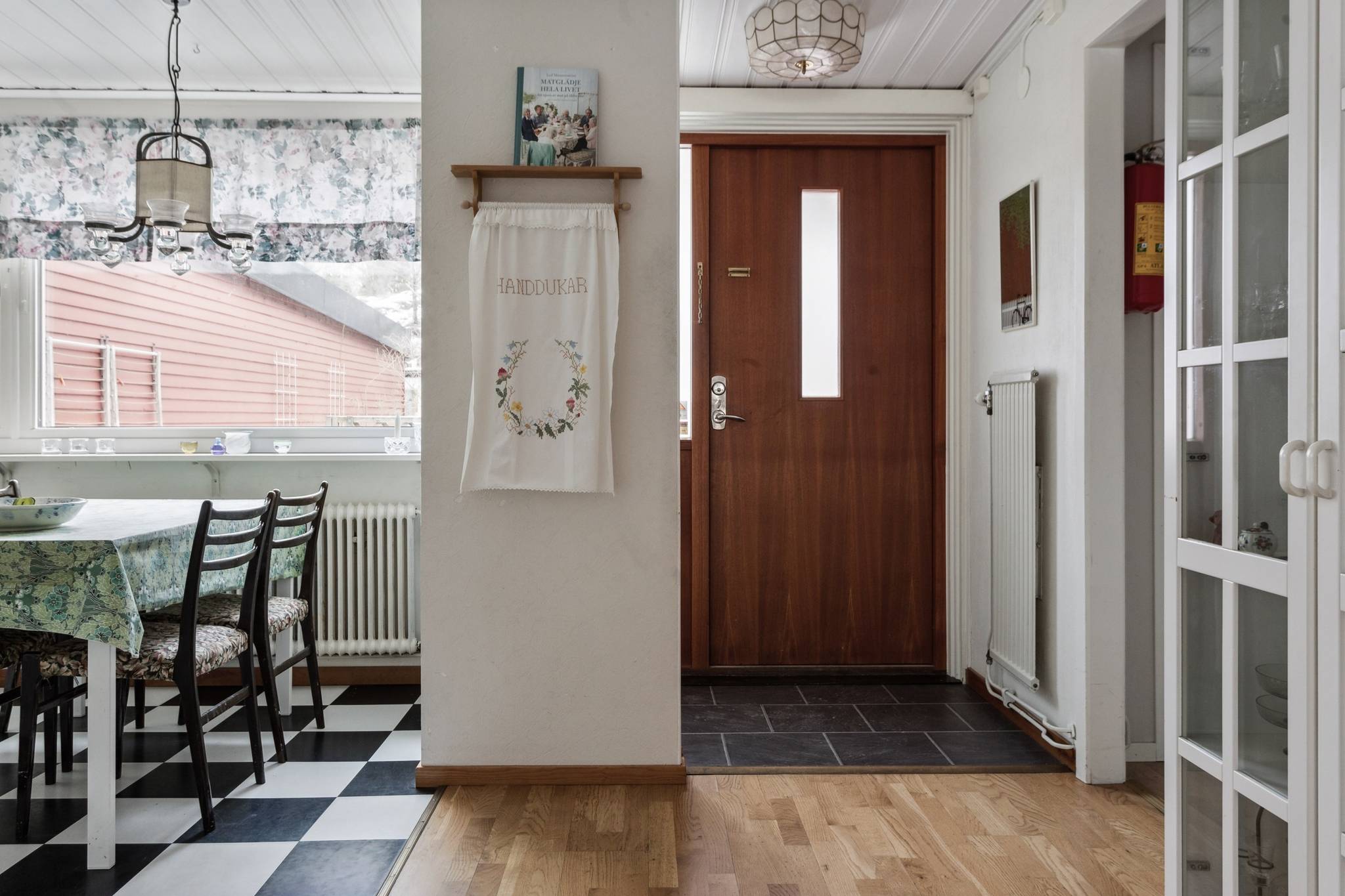 4 rum Radhus på Värmlandsvägen 319 Farsta - Centrum Stockholms kommun - bild 4