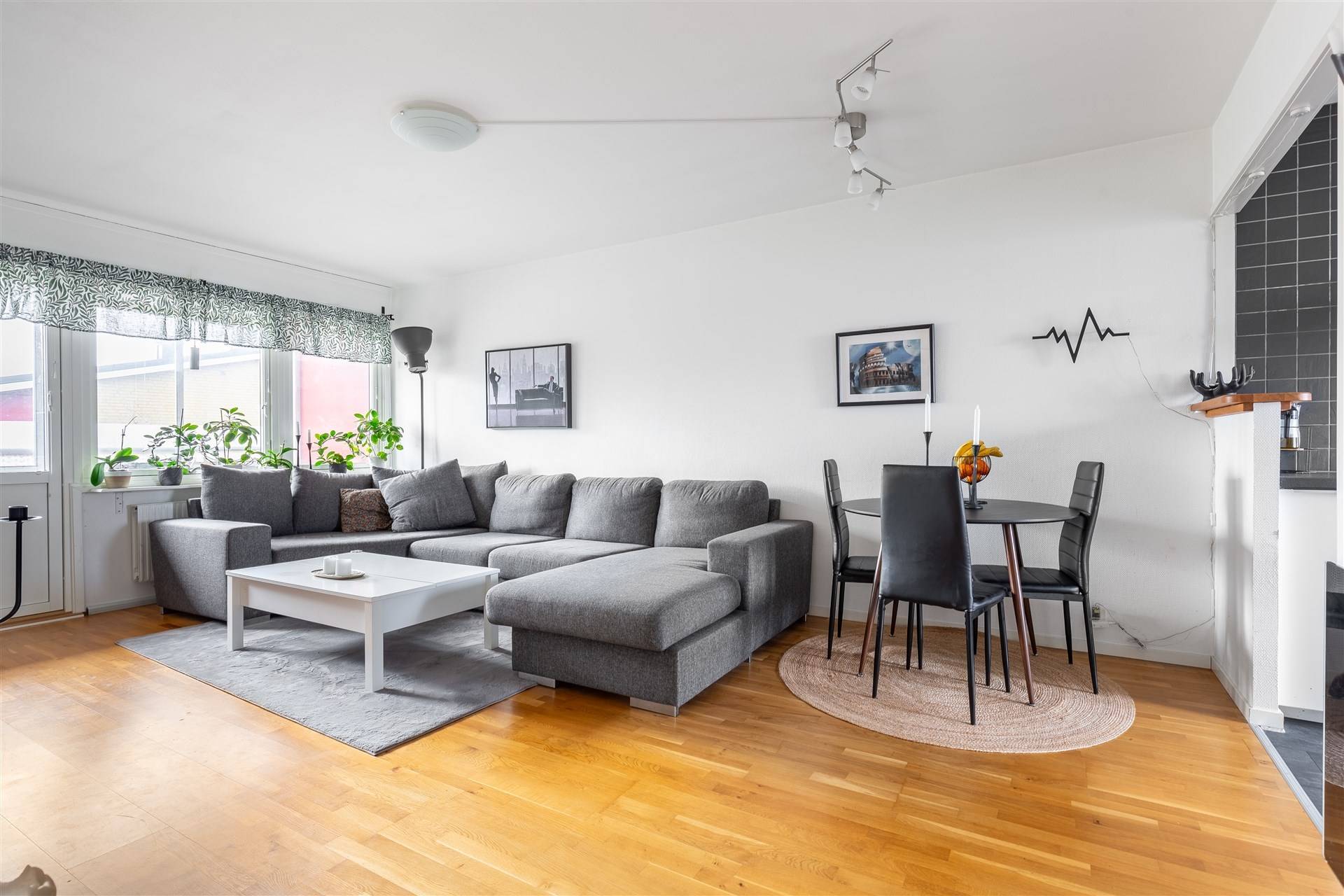 4 rum Lägenhet på Toftängsgatan 7i Toftängen - Virentofta - Husie Malmö kommun - bild 7
