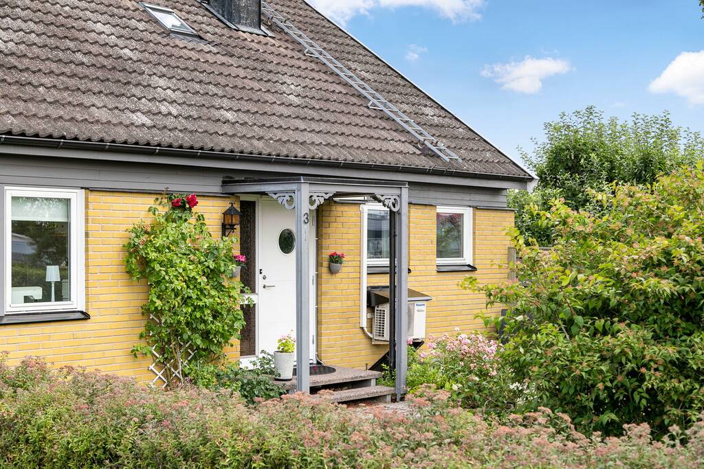 5 rum Villa på Nyckelgatan 3 Hackefors Linköpings kommun - bild 3