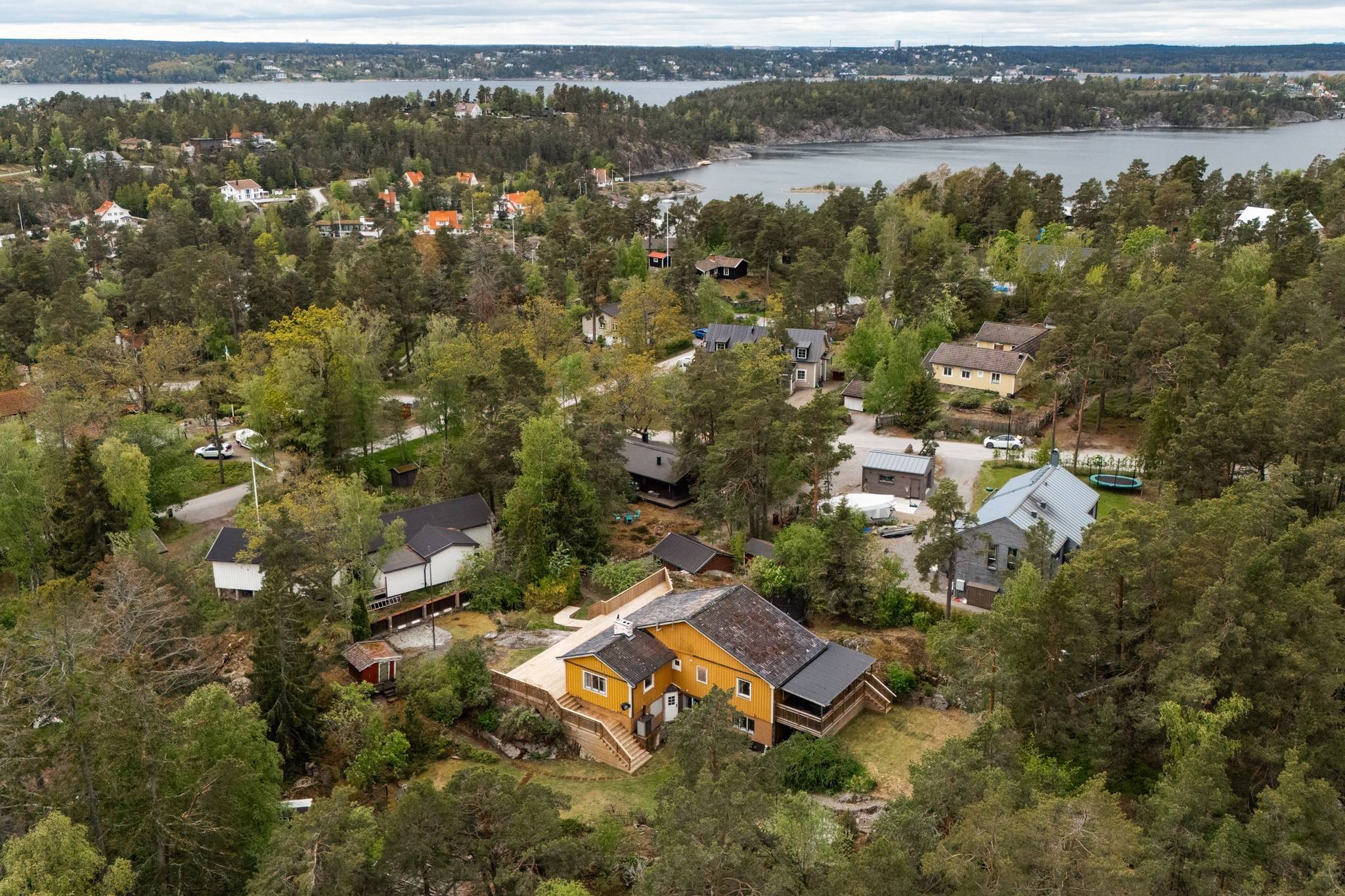 6 rum villa på Berghemsvägen 48 Älgö - Saltsjöbaden, Nacka kommun - bild 1