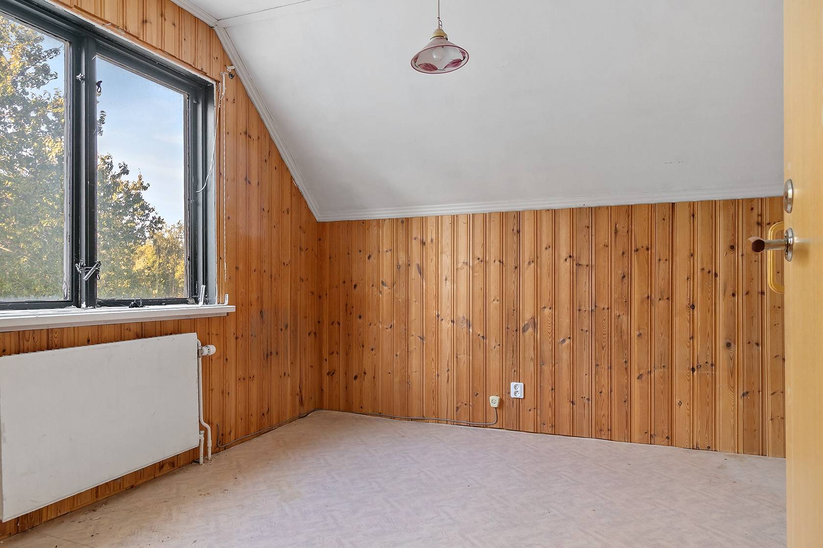 7 rum Gård utan jordbruk på Hultets gård Öresjö Trollhättans kommun - bild 23