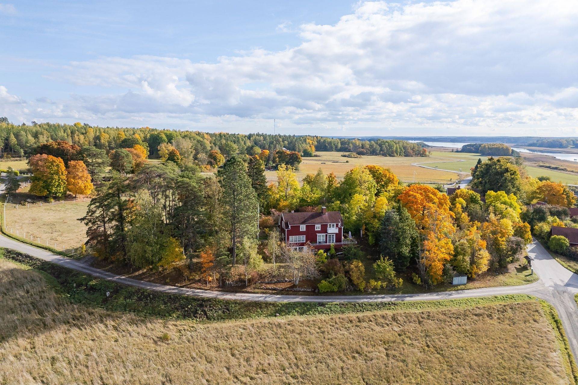 7 rum villa på Björsund Tomtbacken 140 Björsund, Strängnäs kommun - bild 2