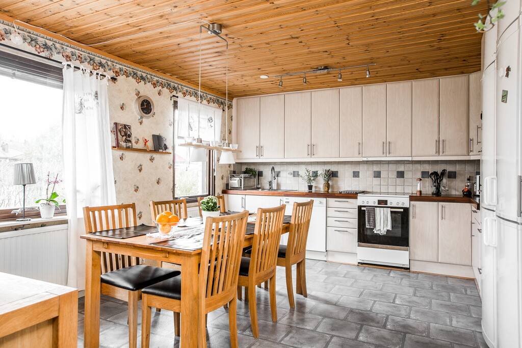 4 rum Villa på Torsdagsvägen 10 SKÖVDE Skövde kommun - bild 3