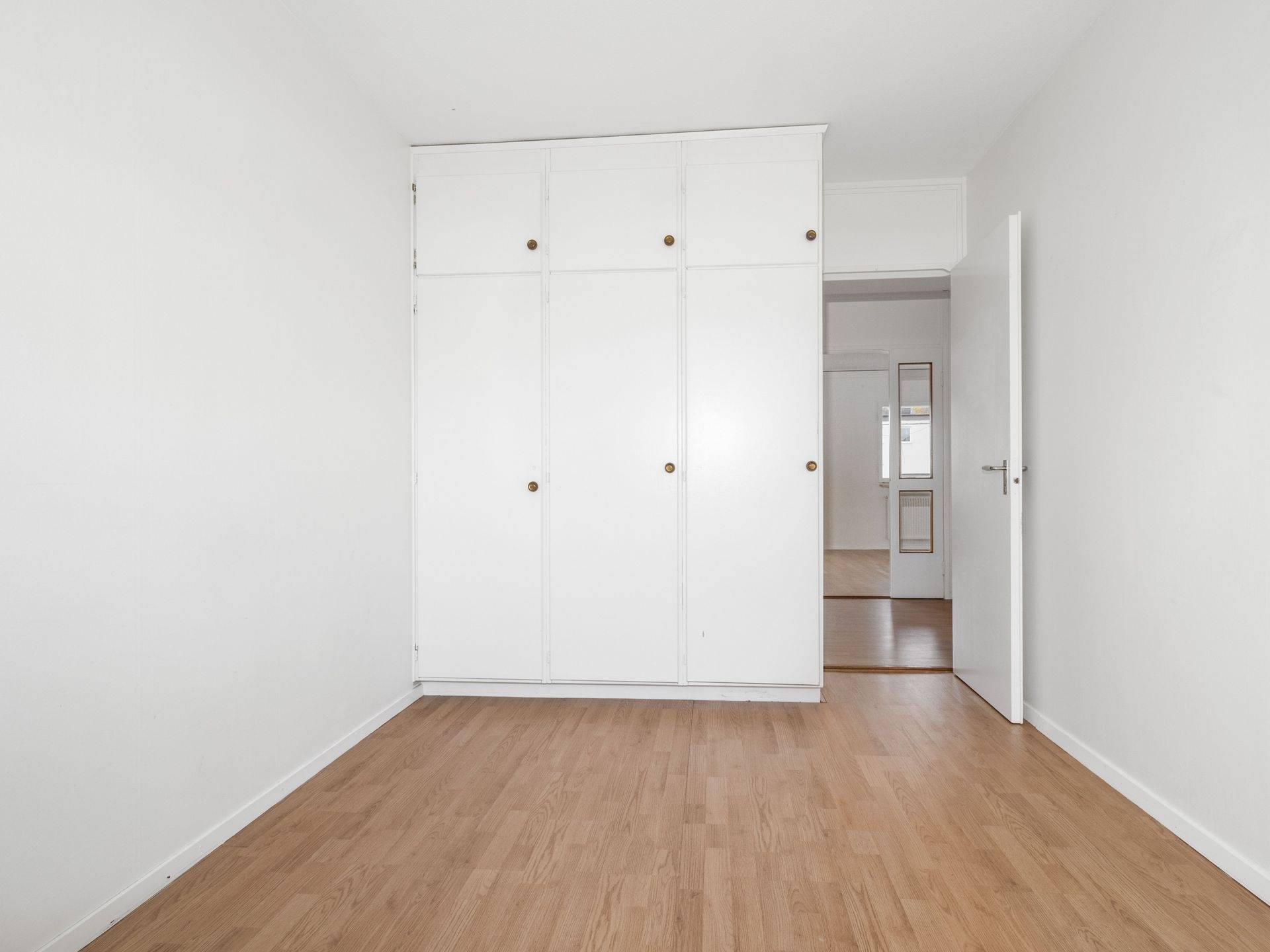 5 rum Radhus på Sigfrid Edströms gata 102 Hammarby Västerås kommun - bild 15