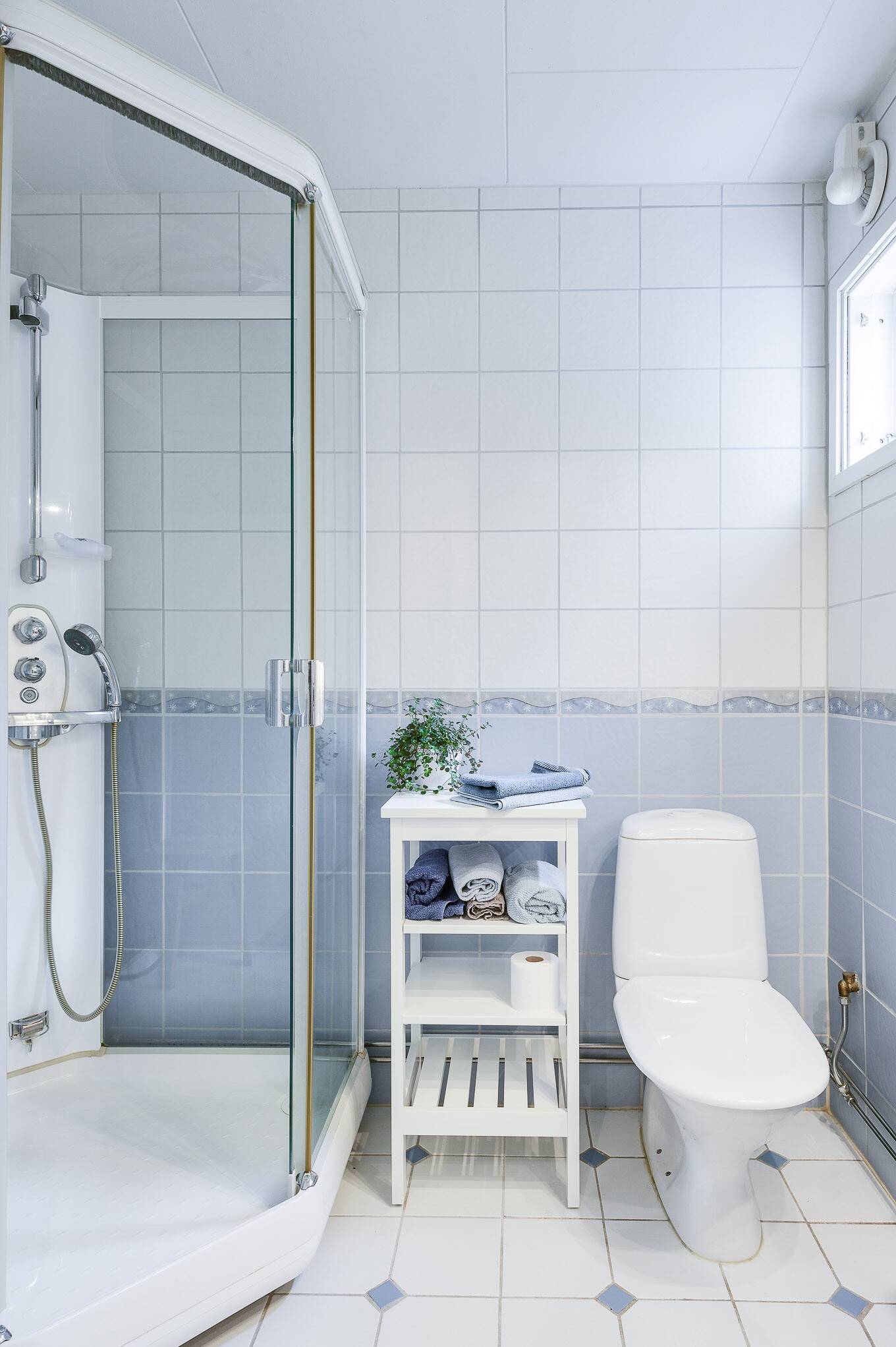 4 rum Parhus på Torparmors Väg 8 Vällingby - Vinsta Stockholms kommun - bild 34