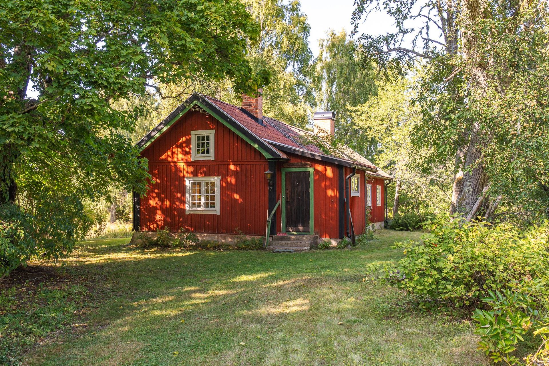 Gård med skogsbruk på Sibblelund Botkyrka kommun - bild 3