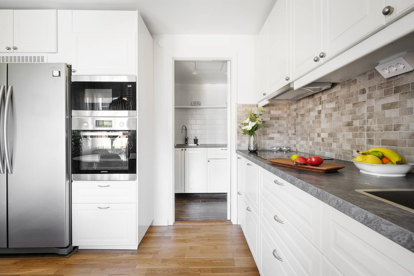 6 rum Radhus på Björnidegränd 167 Vällingby - Kälvesta Stockholms kommun - bild 4
