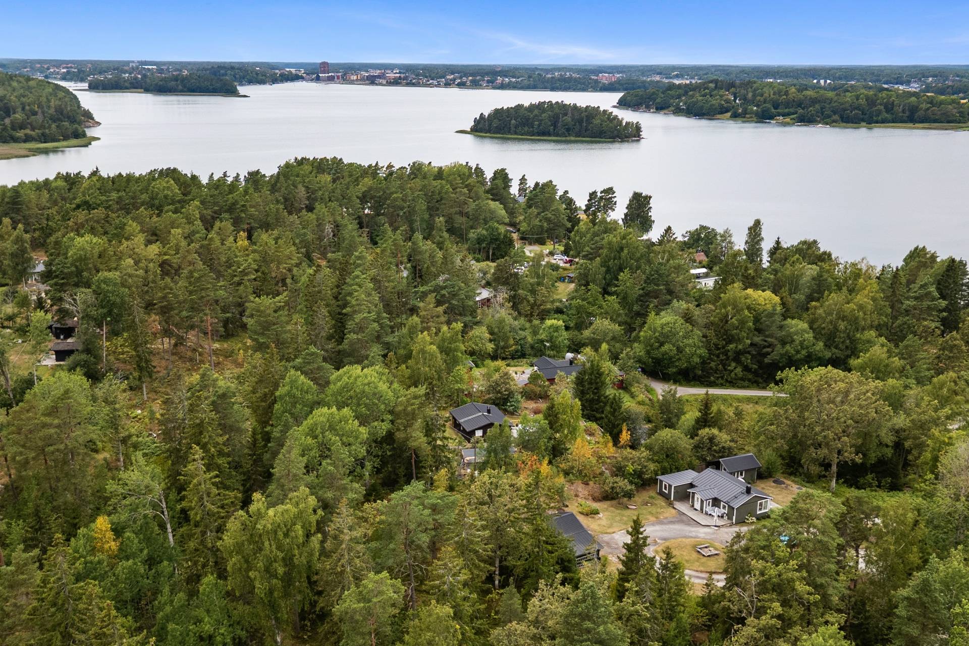4 rum Vinterbonat fritidshus på Harka strandväg 94 Norrtälje Norrtälje kommun - bild 40