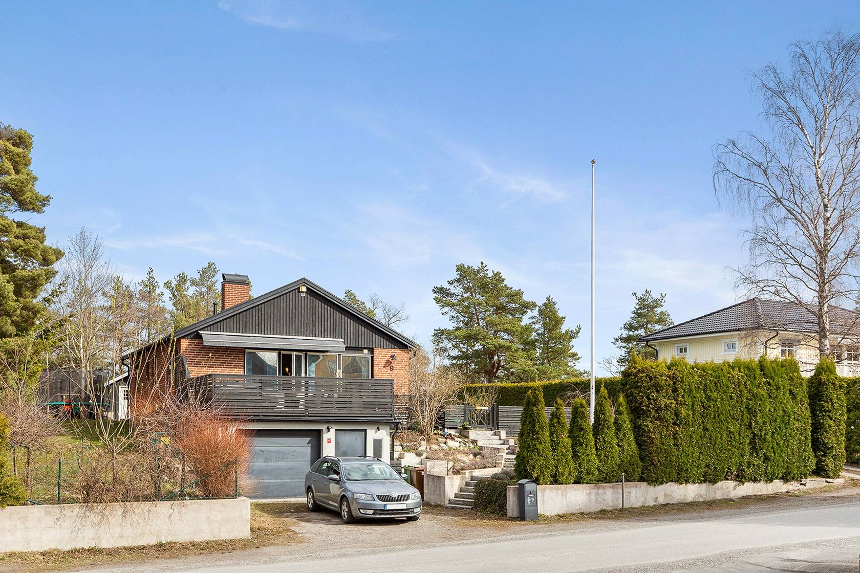 7 rum Villa på Saturnusvägen 9 Skälby Järfälla kommun - bild 2