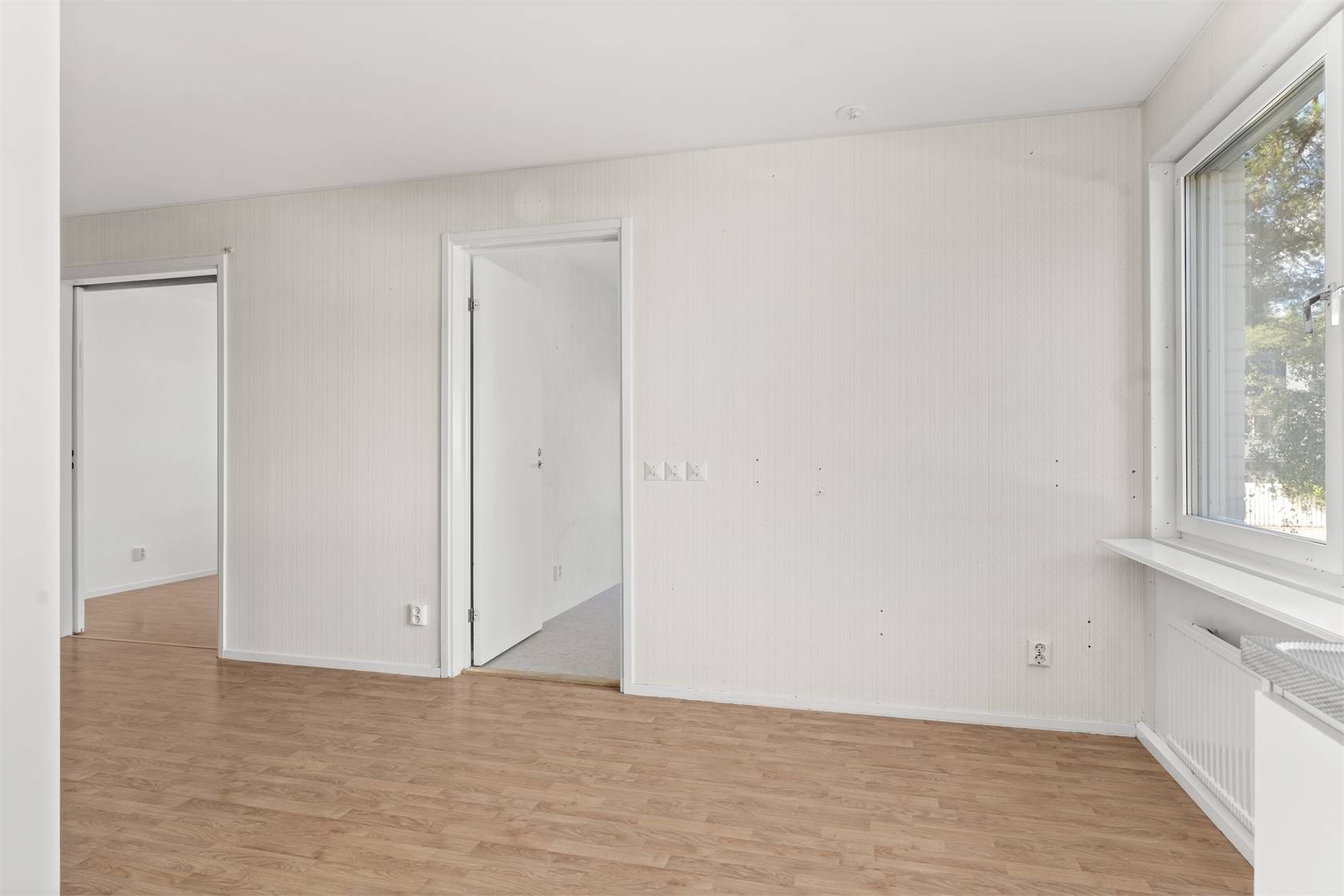 4 rum Lägenhet på Lövstavägen 38A, 1 tr Runby Upplands Väsby kommun - bild 4