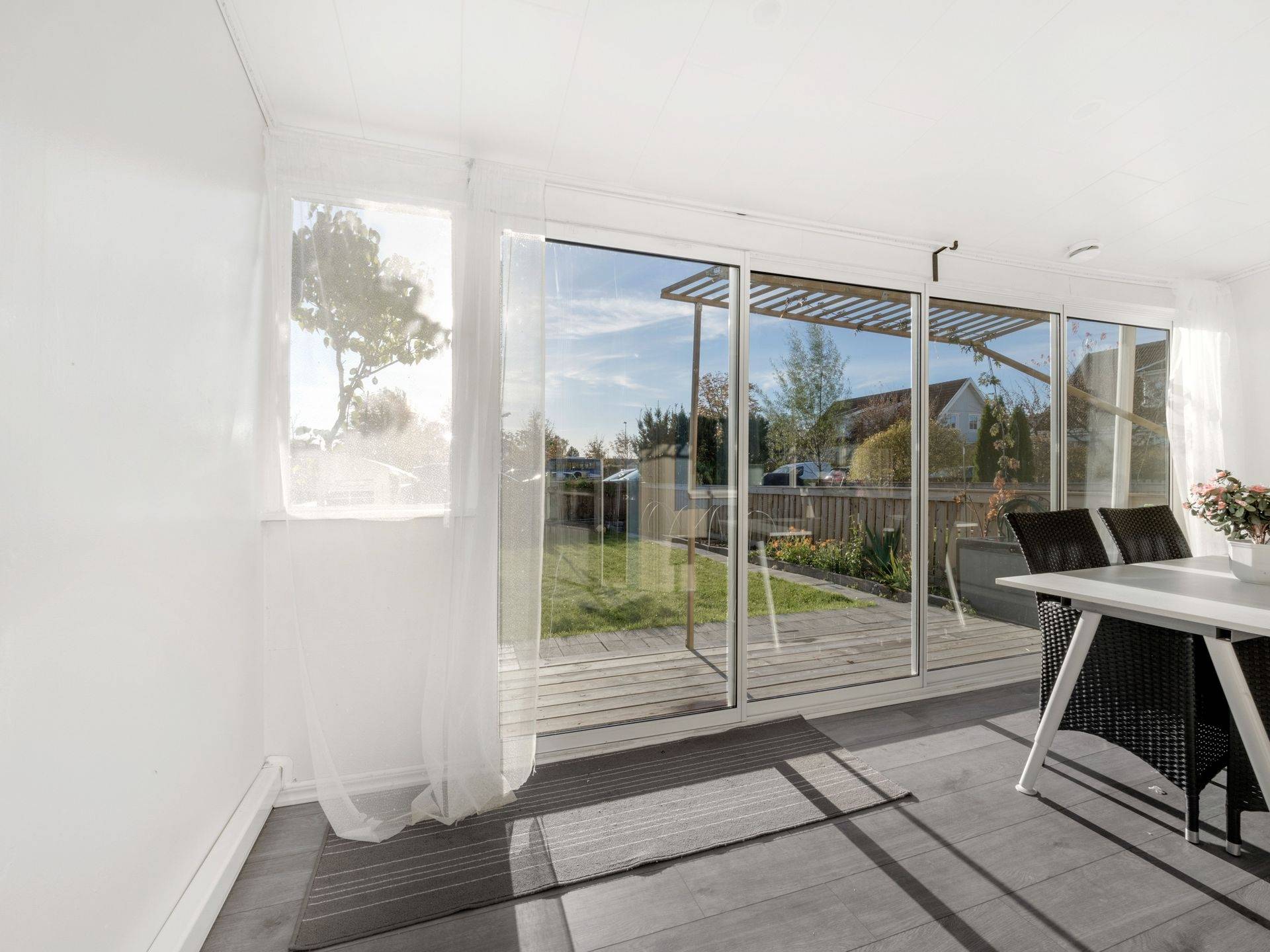 4 rum Radhus på Skälbygatan 228 Skälby Västerås kommun - bild 27