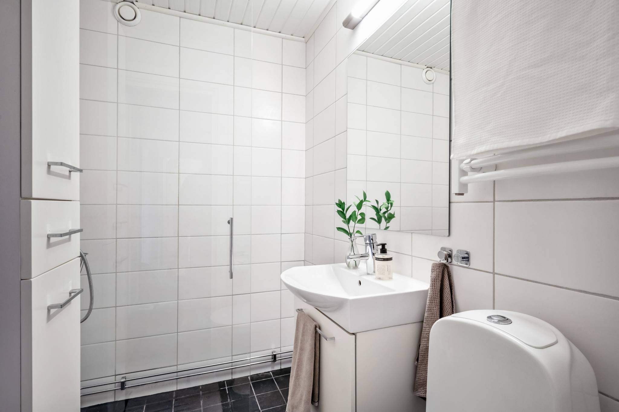 1 rum Lägenhet på Hallegatan 13 Centrala Hisingen Göteborgs kommun - bild 12