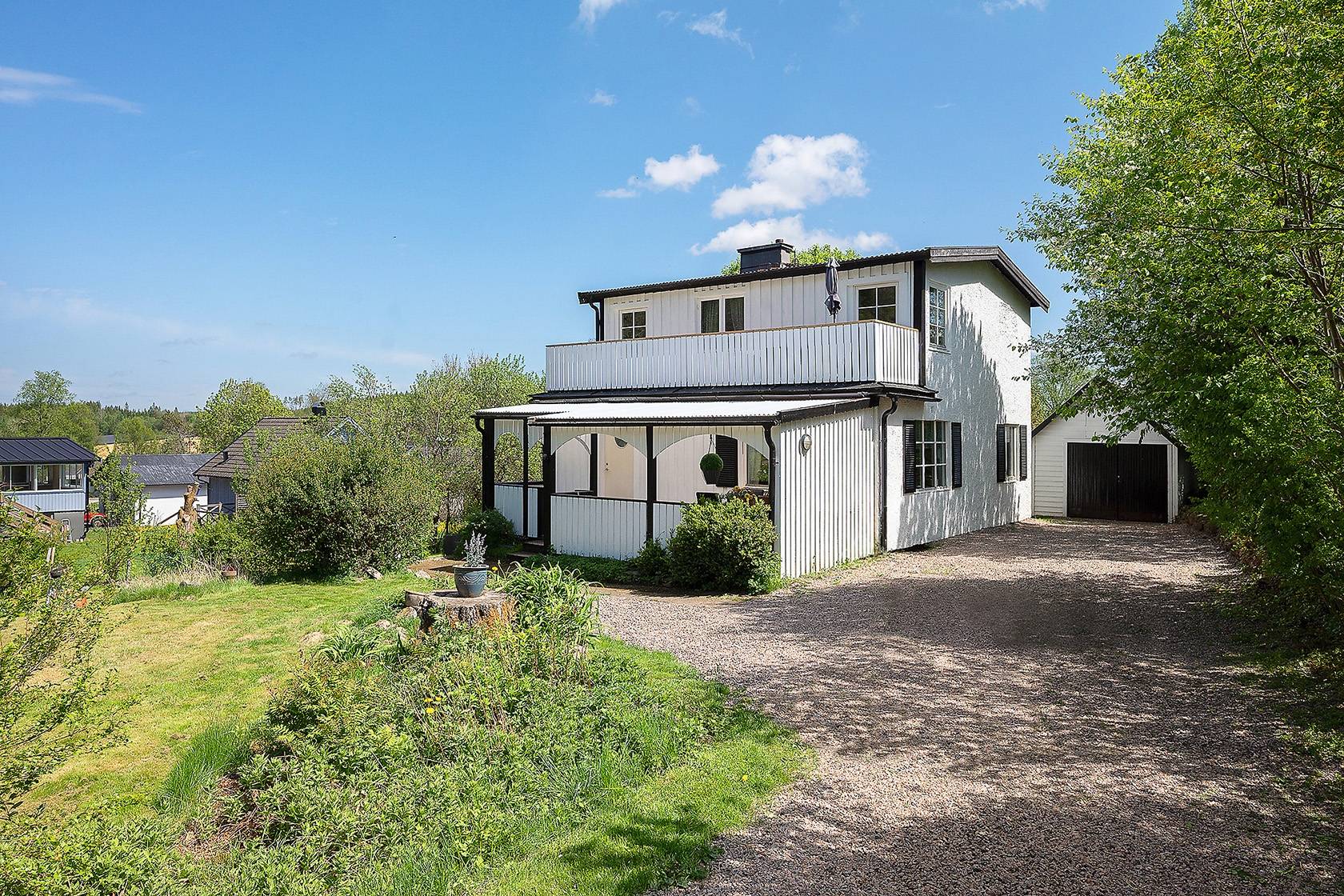 4 rum villa på Älekullavägen 13 Mjöbäck, Svenljunga kommun - bild 1