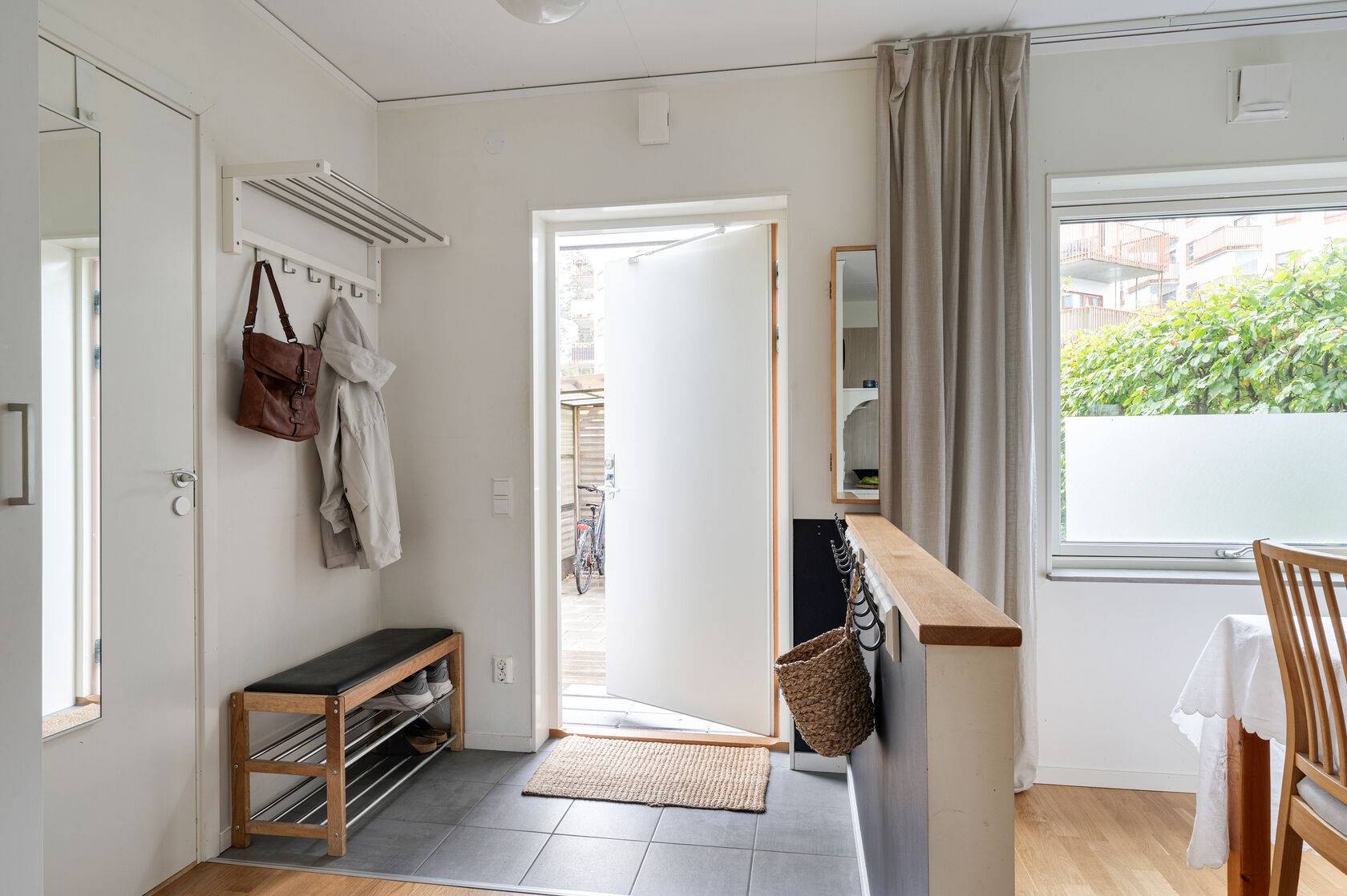 5 rum Radhus på Stenbrottet 16 Mölnlycke Härryda kommun - bild 3