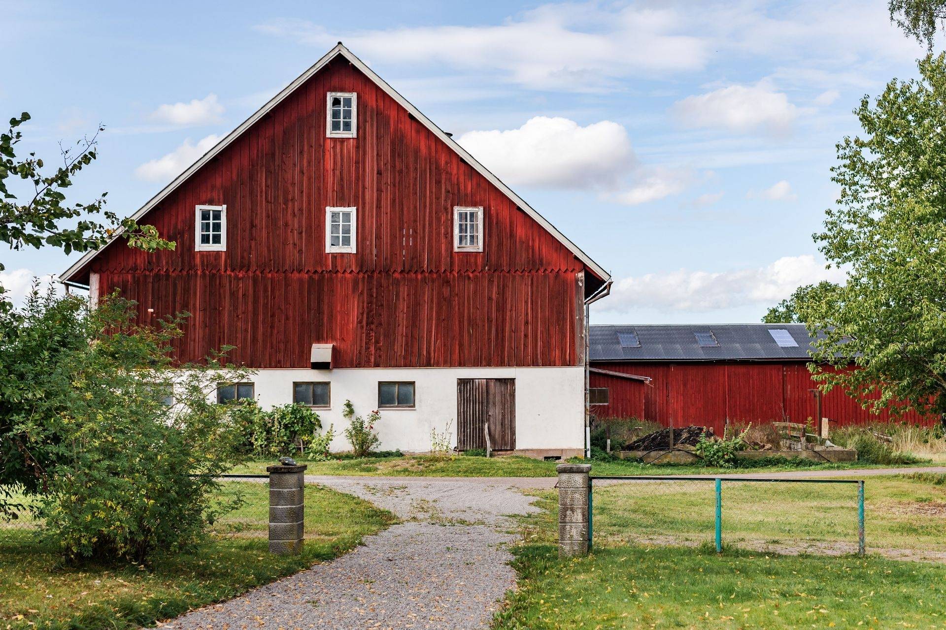 Gård med jordbruk på Jordsfälle Boxholms kommun - bild 29