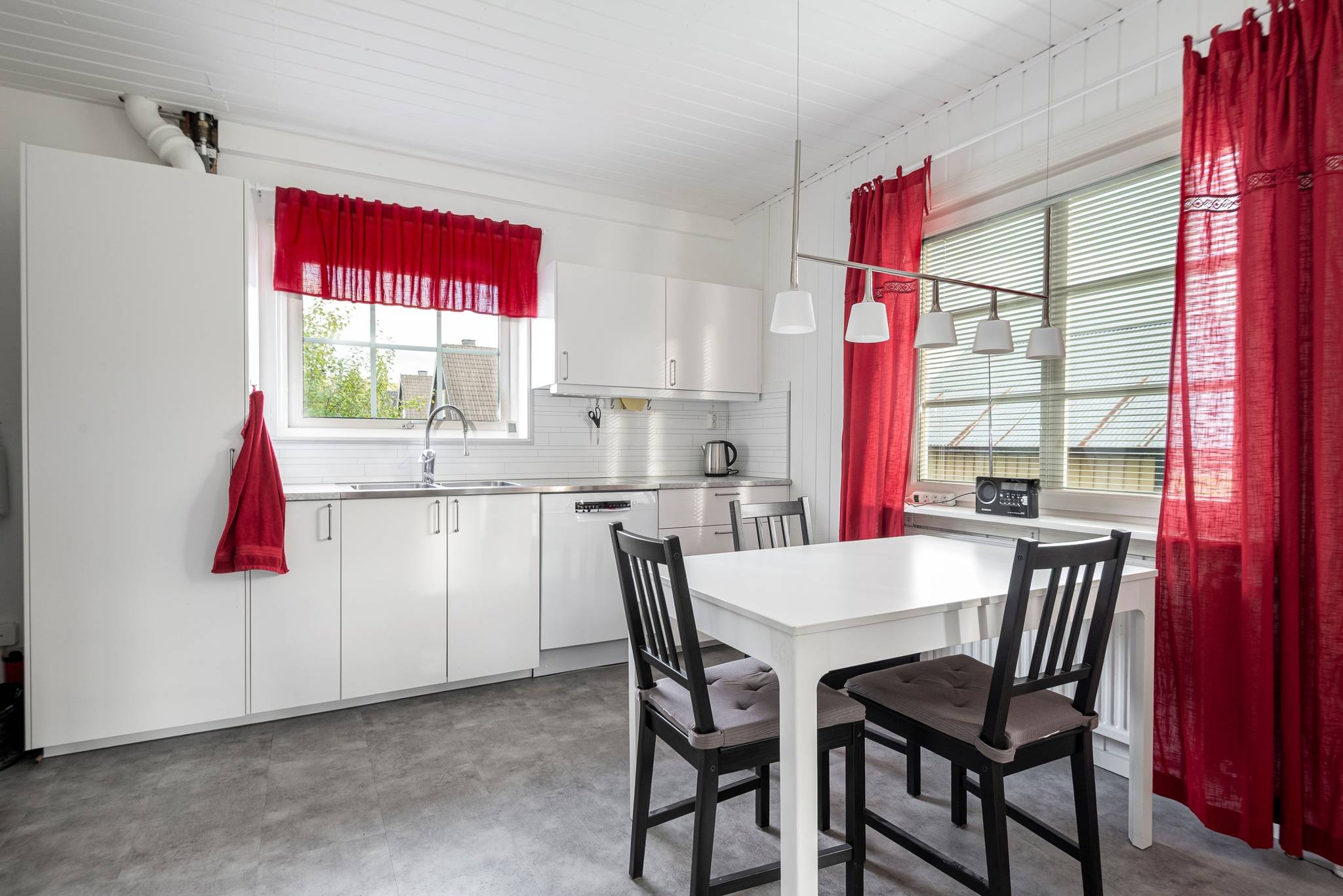 4 rum Villa på Klockarvägen 16 Virsbo Surahammars kommun - bild 8