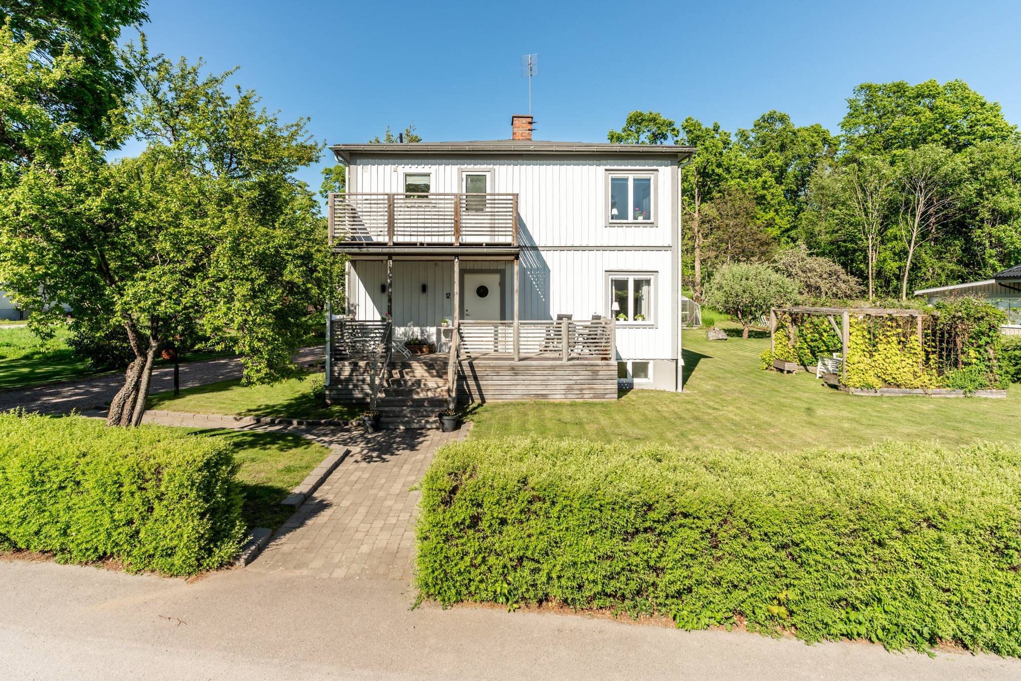 7 rum Villa på Trädgårdsvägen 12 Liatorp Älmhults kommun - bild 2
