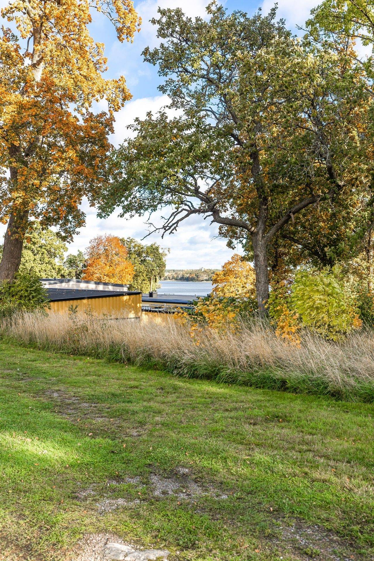 6 rum Radhus på Örtagårdsvägen 19 Ulvhäll/Fridhem Strängnäs kommun - bild 22