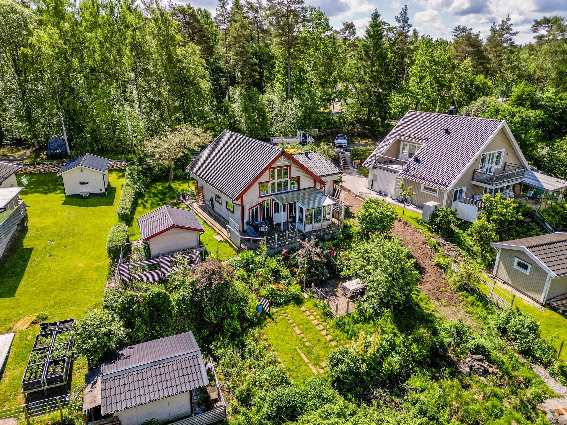 5 rum villa på Norra Älmevägen 14 Bosnäs, Borås kommun - bild 3