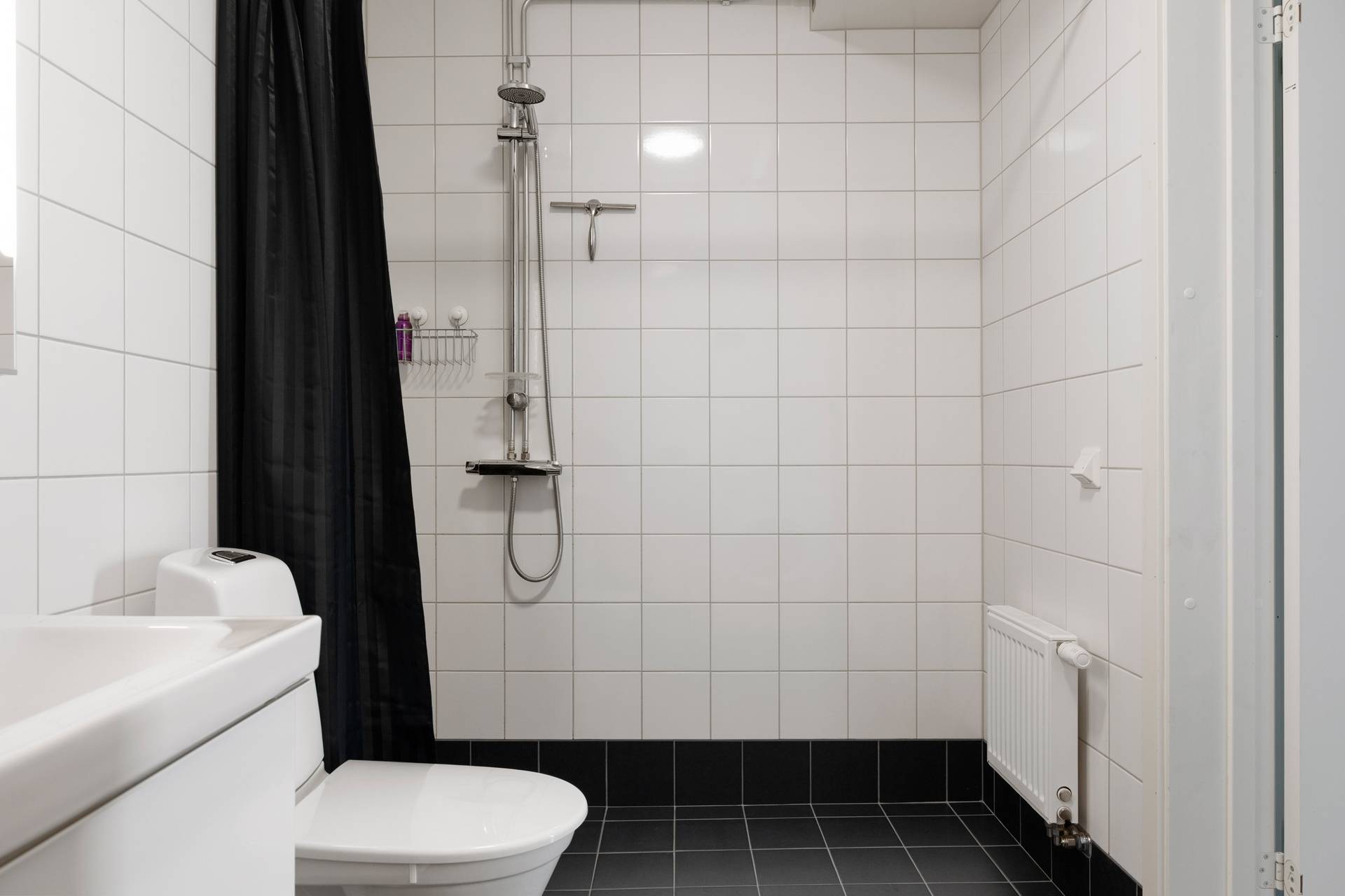 5 rum Radhus på Riavägen 7 Västerhaninge Haninge kommun - bild 16