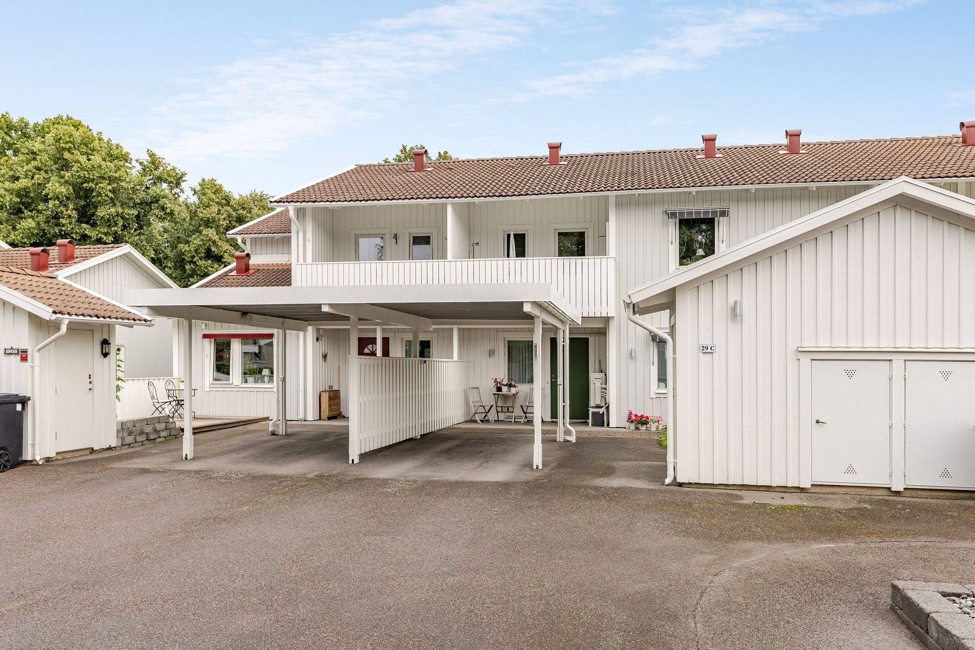 4 rum Radhus på Klosterledsgatan 29C Centrum Vadstena kommun - bild 1
