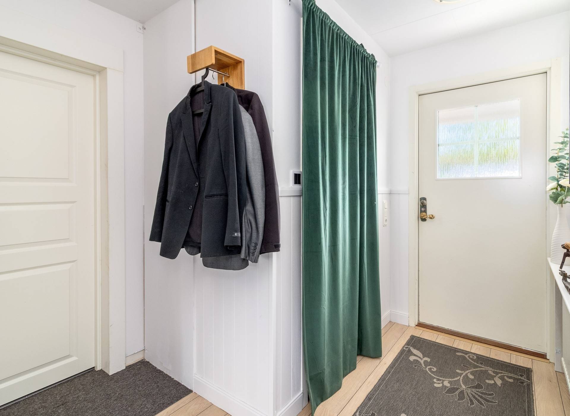 5 rum Parhus på Öknavägen 183 Hällby Eskilstuna kommun - bild 8