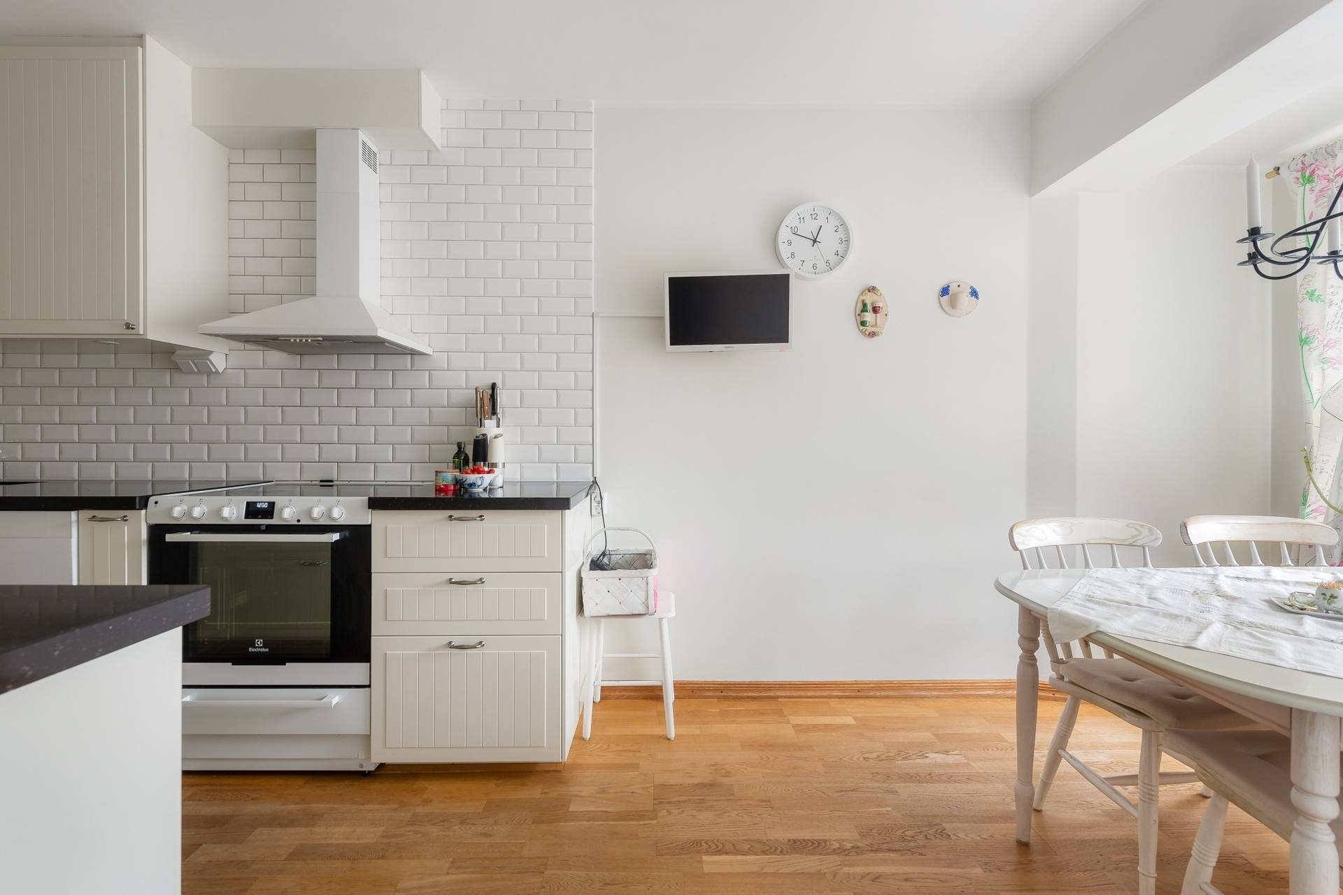 5 rum Radhus på Vikbyvägen 22 Bo- Gärde Lidingö kommun - bild 12