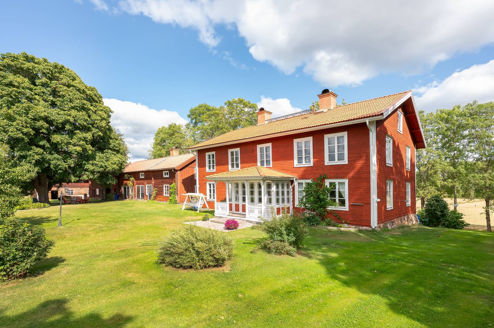 8 rum villa på Sixbovägen 33 Västerbor, Sandvikens kommun - bild 1