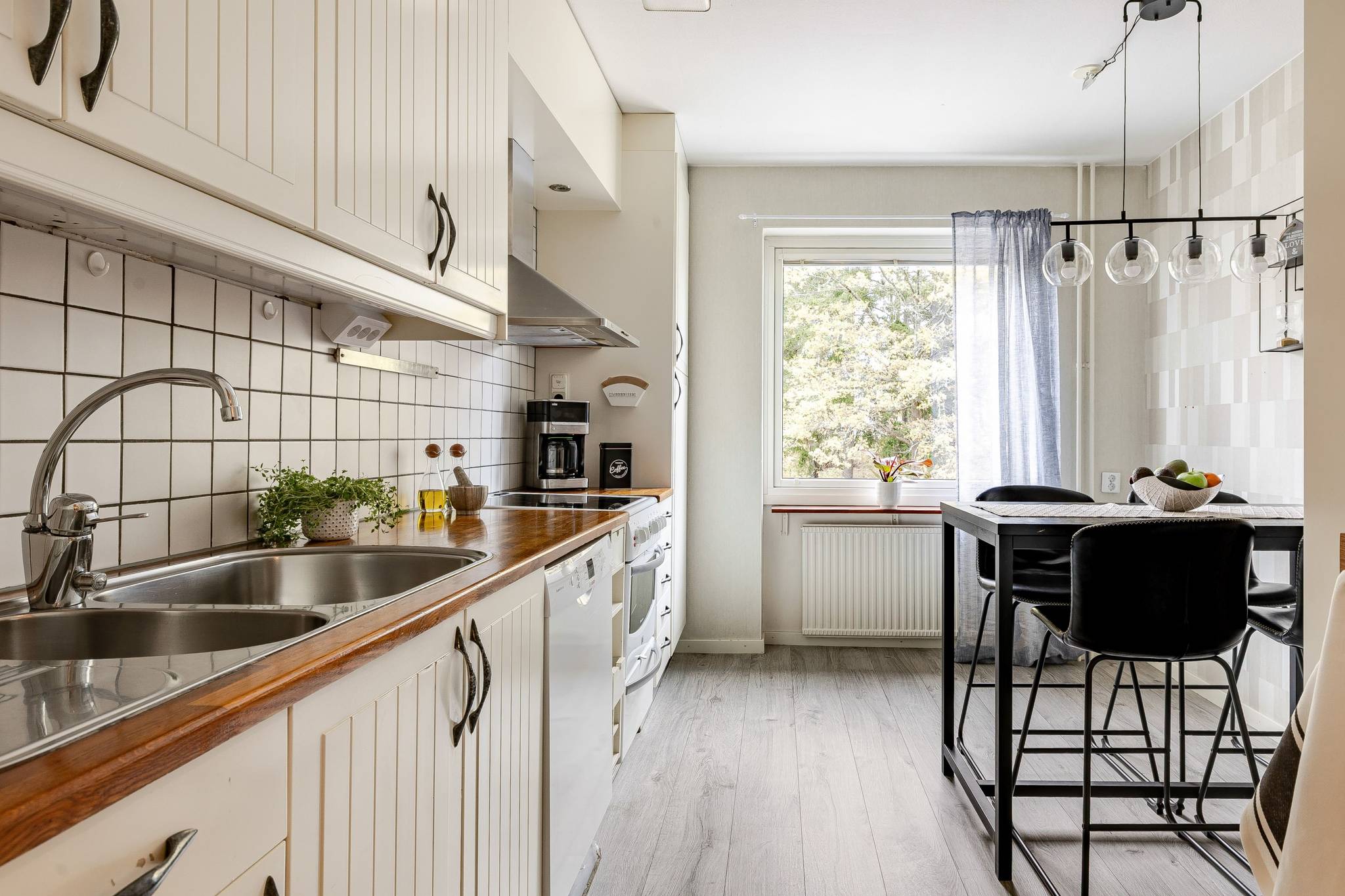 3 rum lägenhet på Skogslyckegatan 40 Johannelund, Linköpings kommun - bild 4