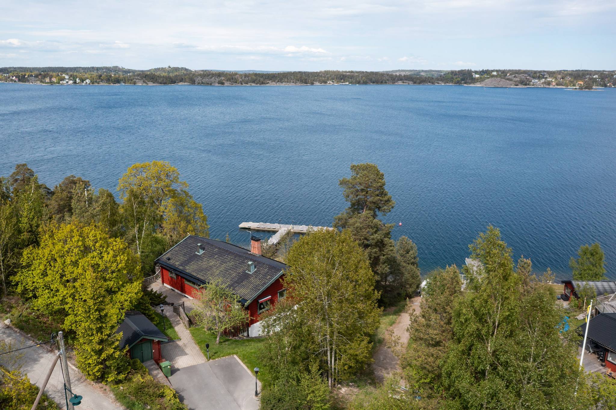 7 rum vinterbonat fritidshus på Gärdsmygvägen 14 Orrnäs, Tyresö kommun - bild 1
