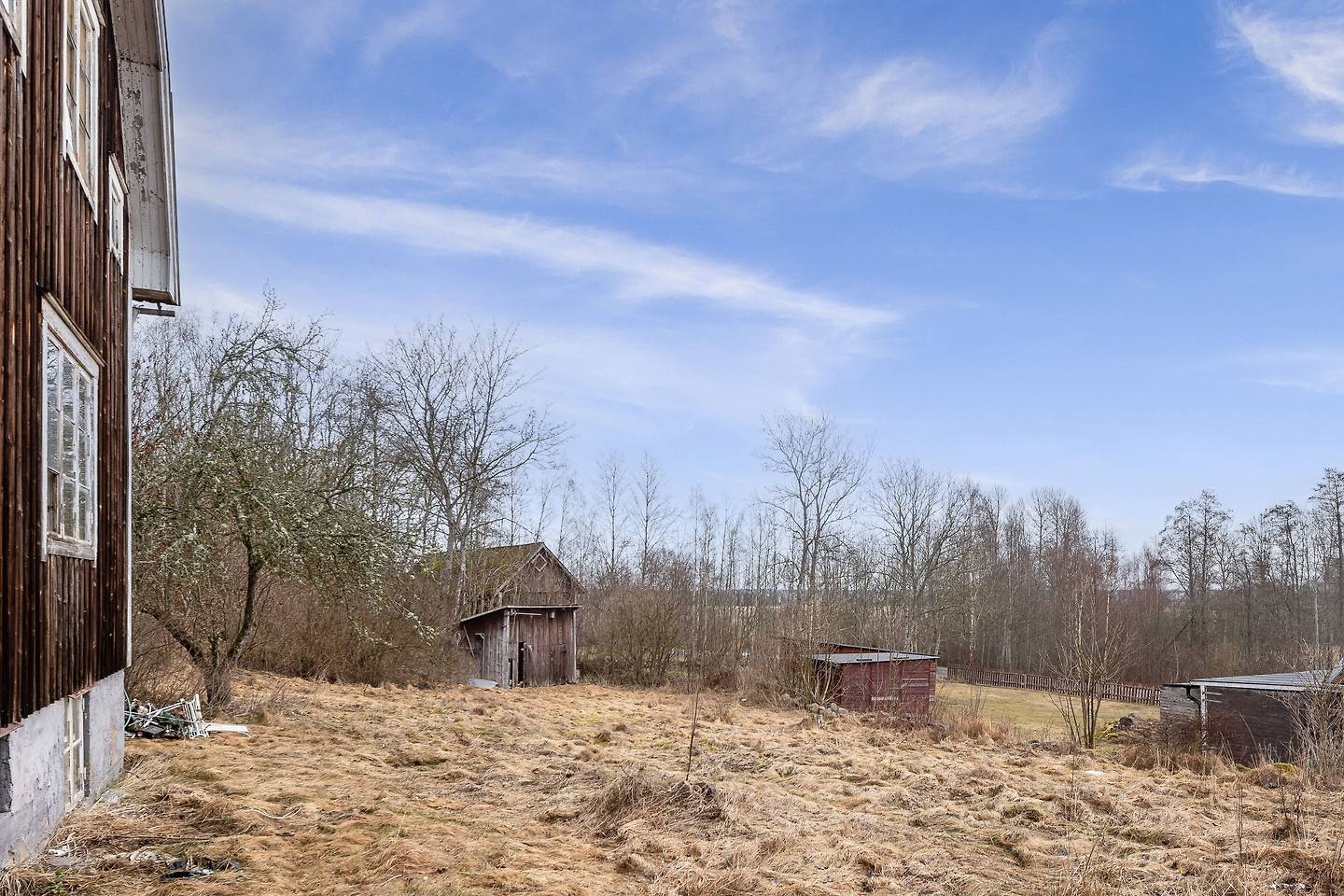 Gård utan jordbruk på Böja Skogsgläntan 1 & 2 Böja Skövde kommun - bild 4