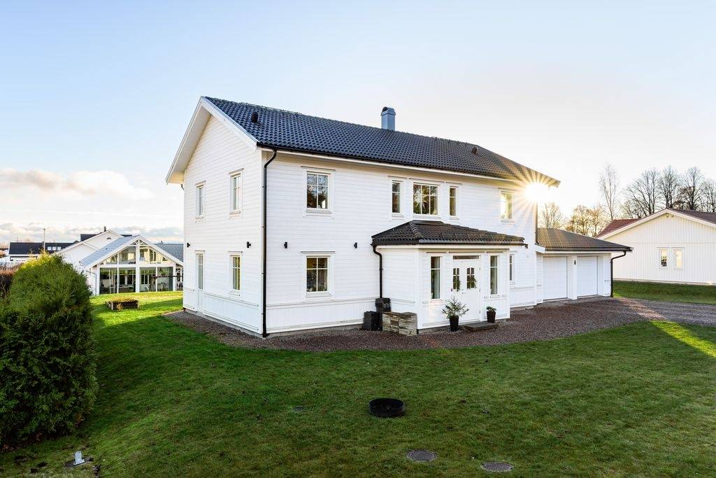 190 m² Villa på Ringargatan 6 Kvarnsveden Borlänge kommun - bild 2