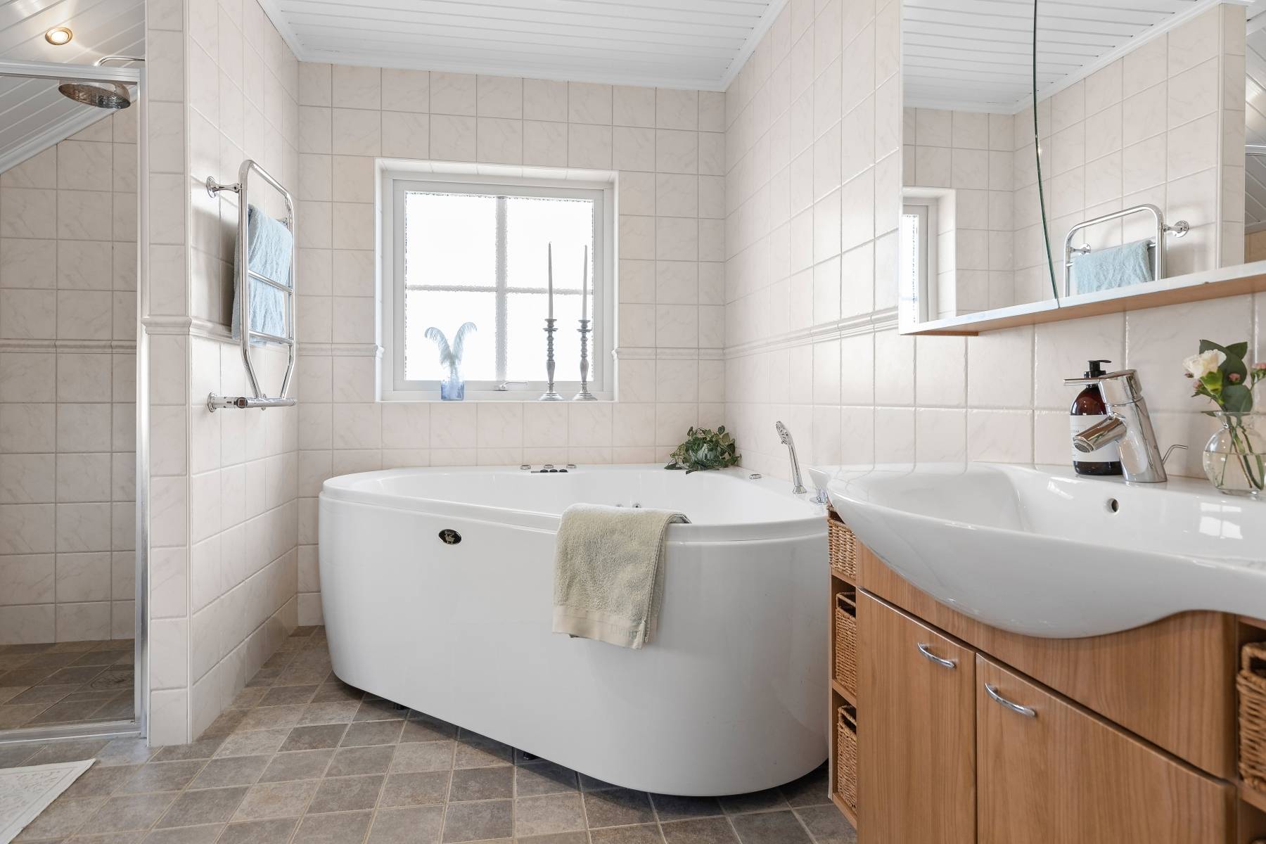 6 rum Villa på Vitklövervägen 4A Spånga Nälsta Stockholms kommun - bild 24