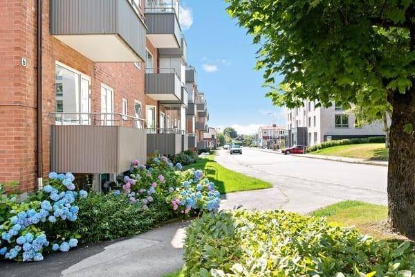 Västra Frölunda, Göteborgs kommun