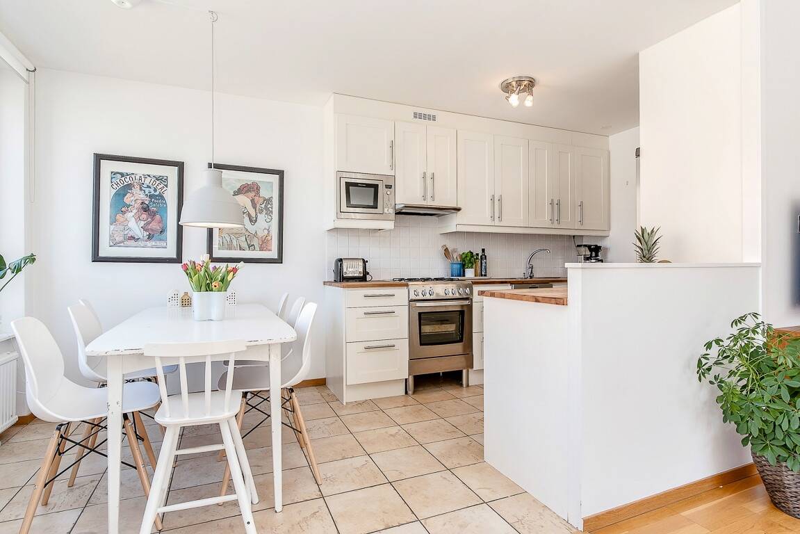 4.5 rum Lägenhet på Skogvaktargatan 7 Östermalm / Hjorthagen Stockholms kommun - bild 7