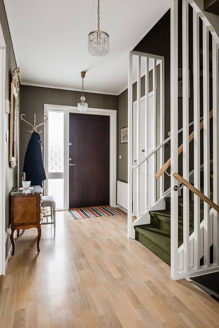 4 rum Radhus på Mariestadsvägen 20I Centrum Tibro kommun - bild 4