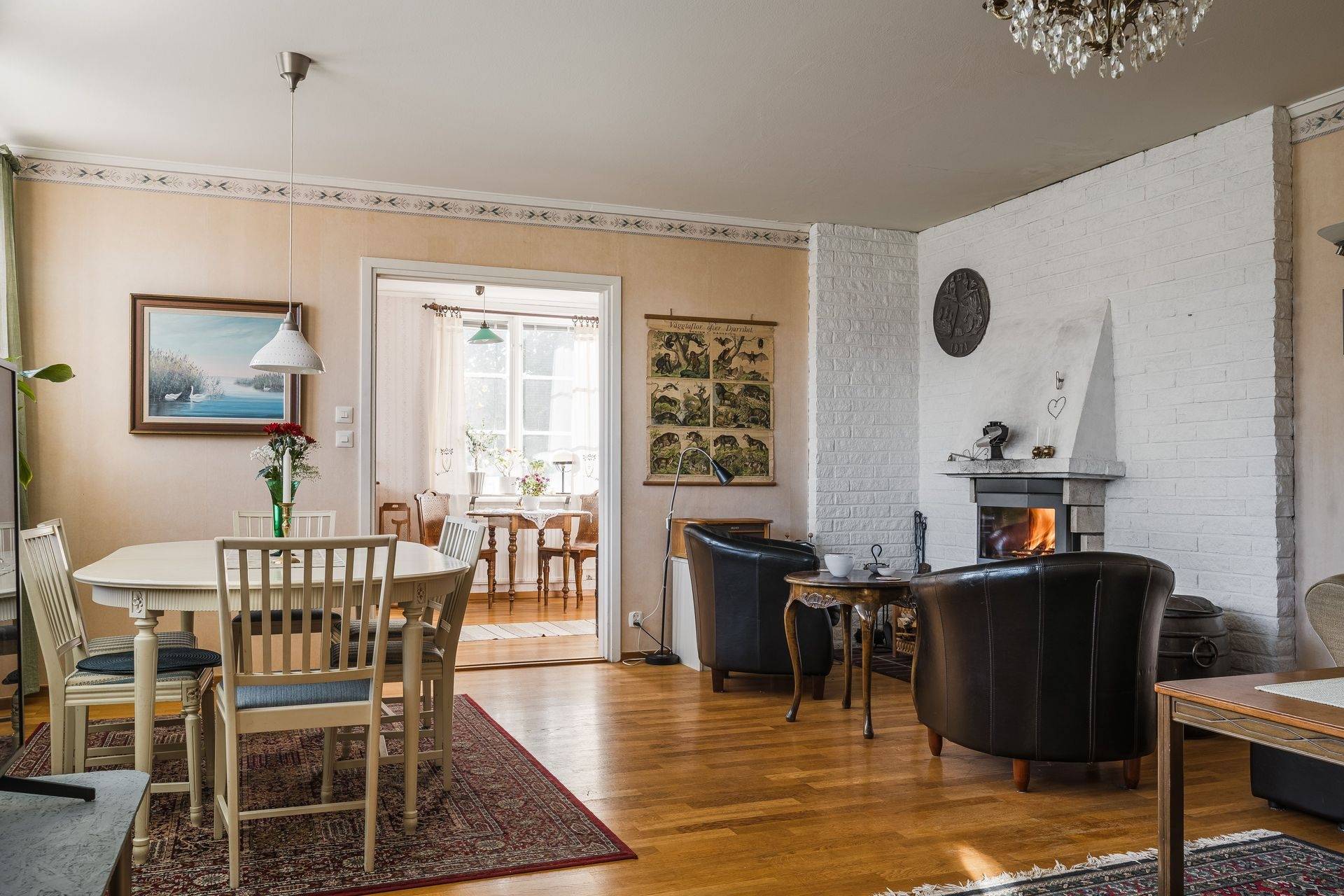 8 rum Villa på Lannafors 204 Lannafors Örebro kommun - bild 14