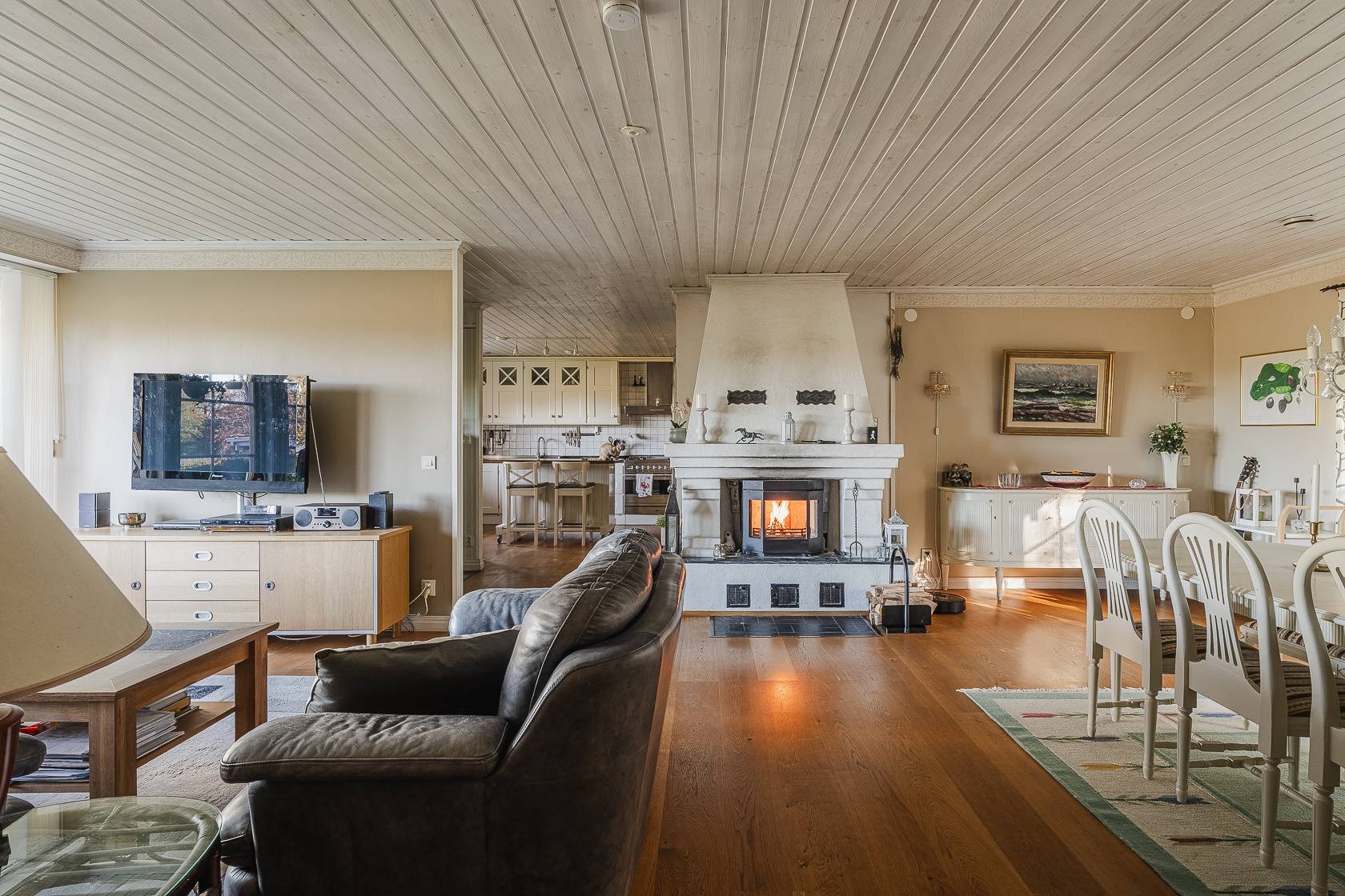 5 rum villa på Lilla Segerstavägen 4 Håbo - Segersta / Hjälstaviken, Håbo kommun - bild 3