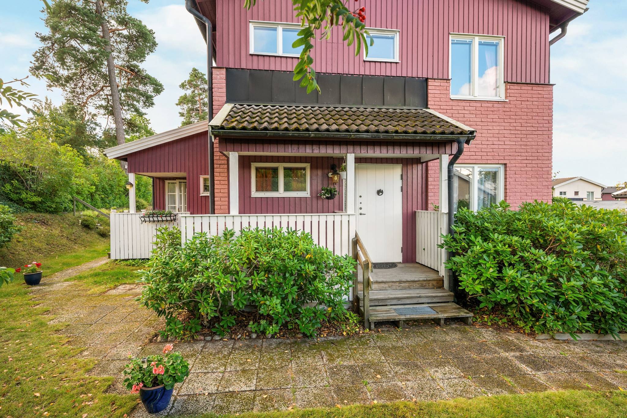 8 rum villa på Tallkottsvägen 34 Älta, Nacka kommun - bild 4